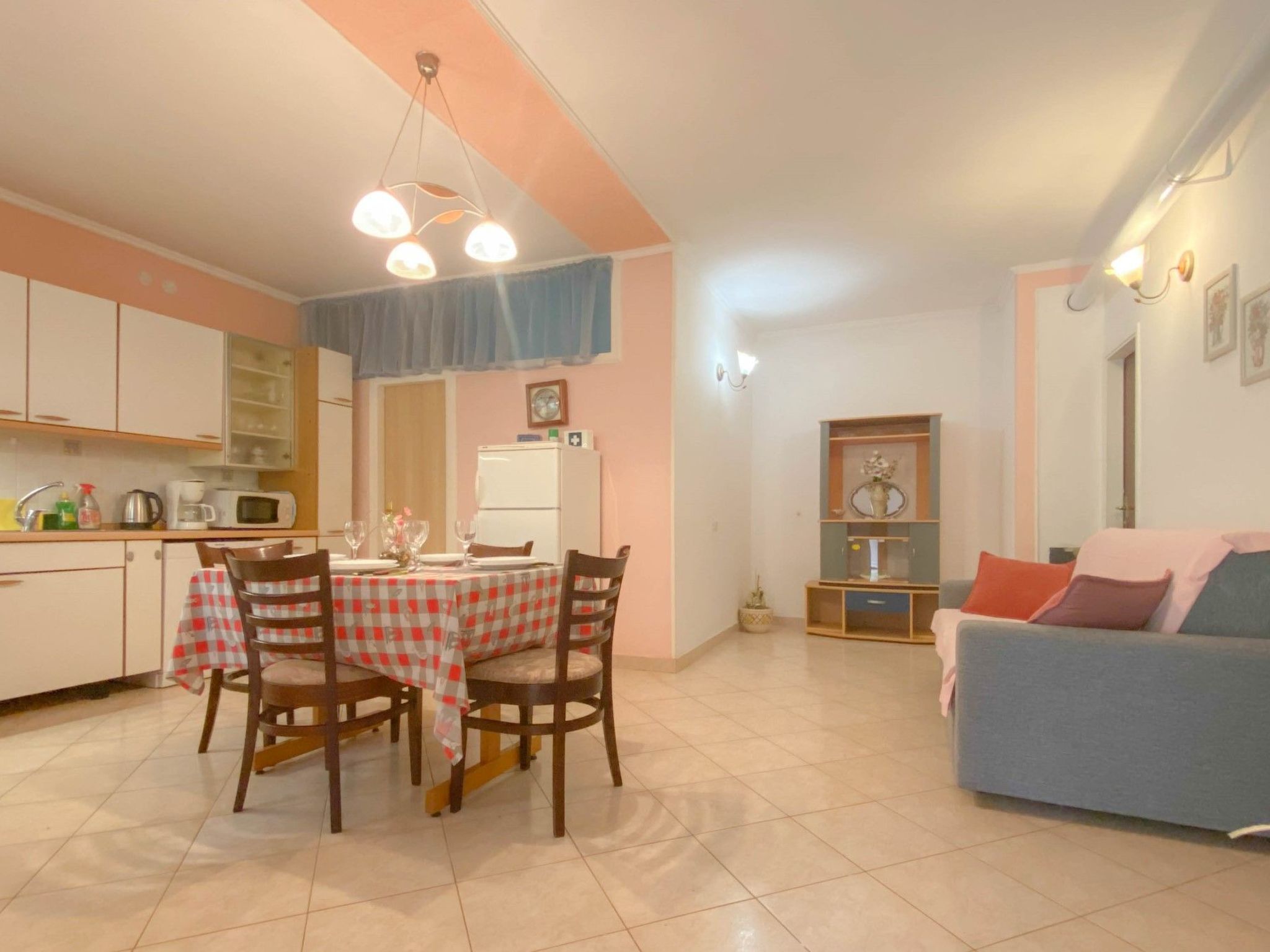 Photo of Pjero mit schöner Terrasse