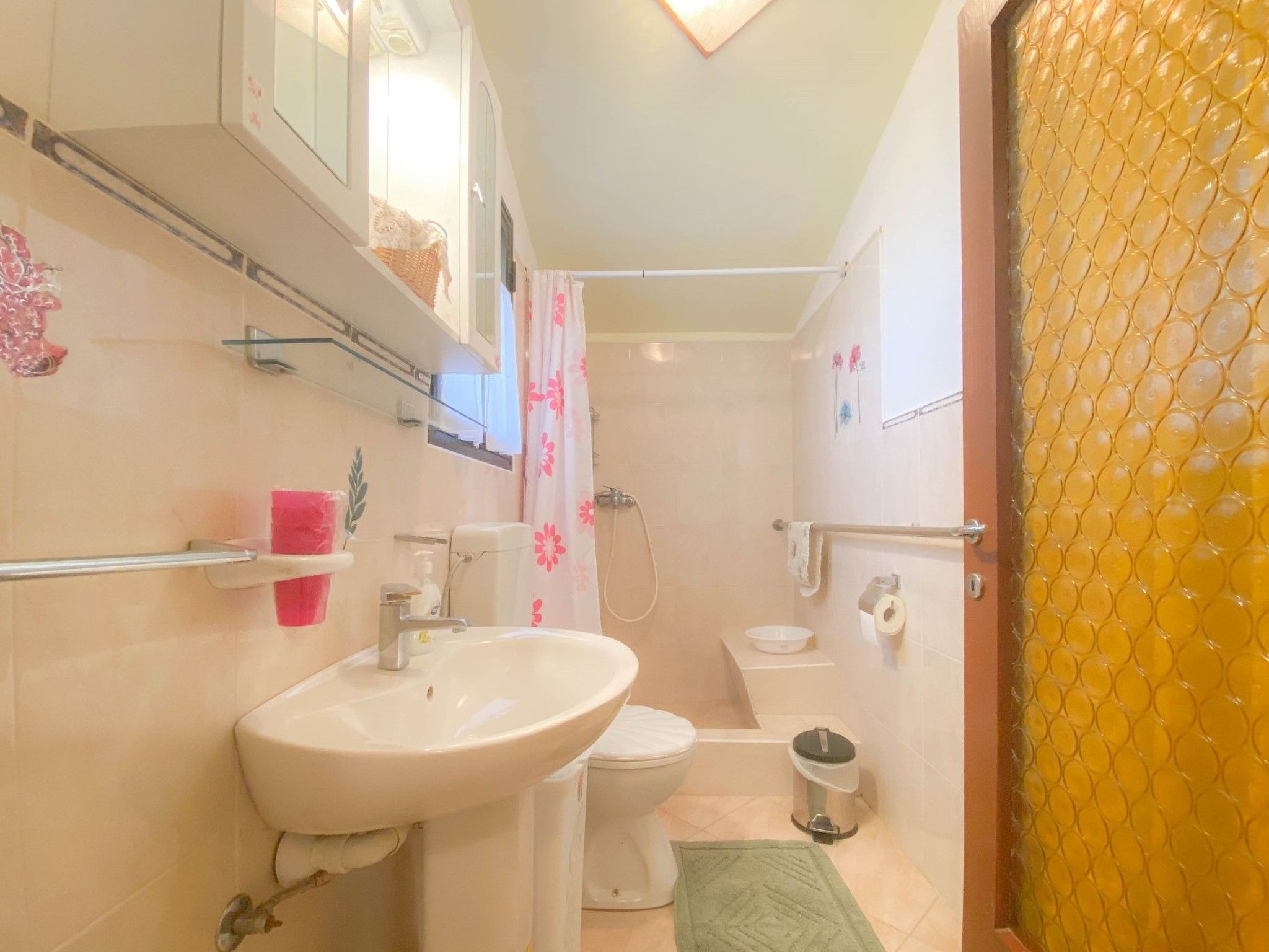 Photo of Pjero mit schöner Terrasse