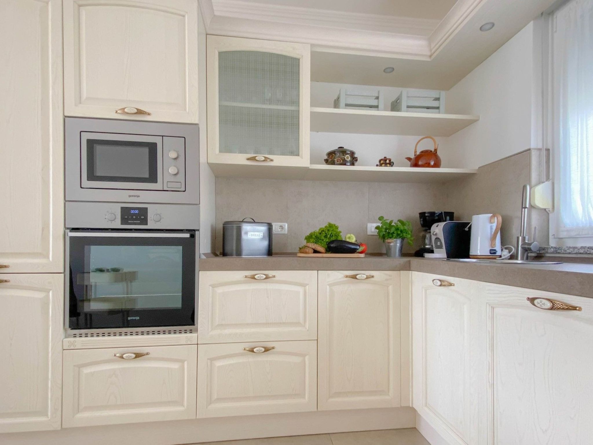 "Hanna" mit privatem Pool-Inside