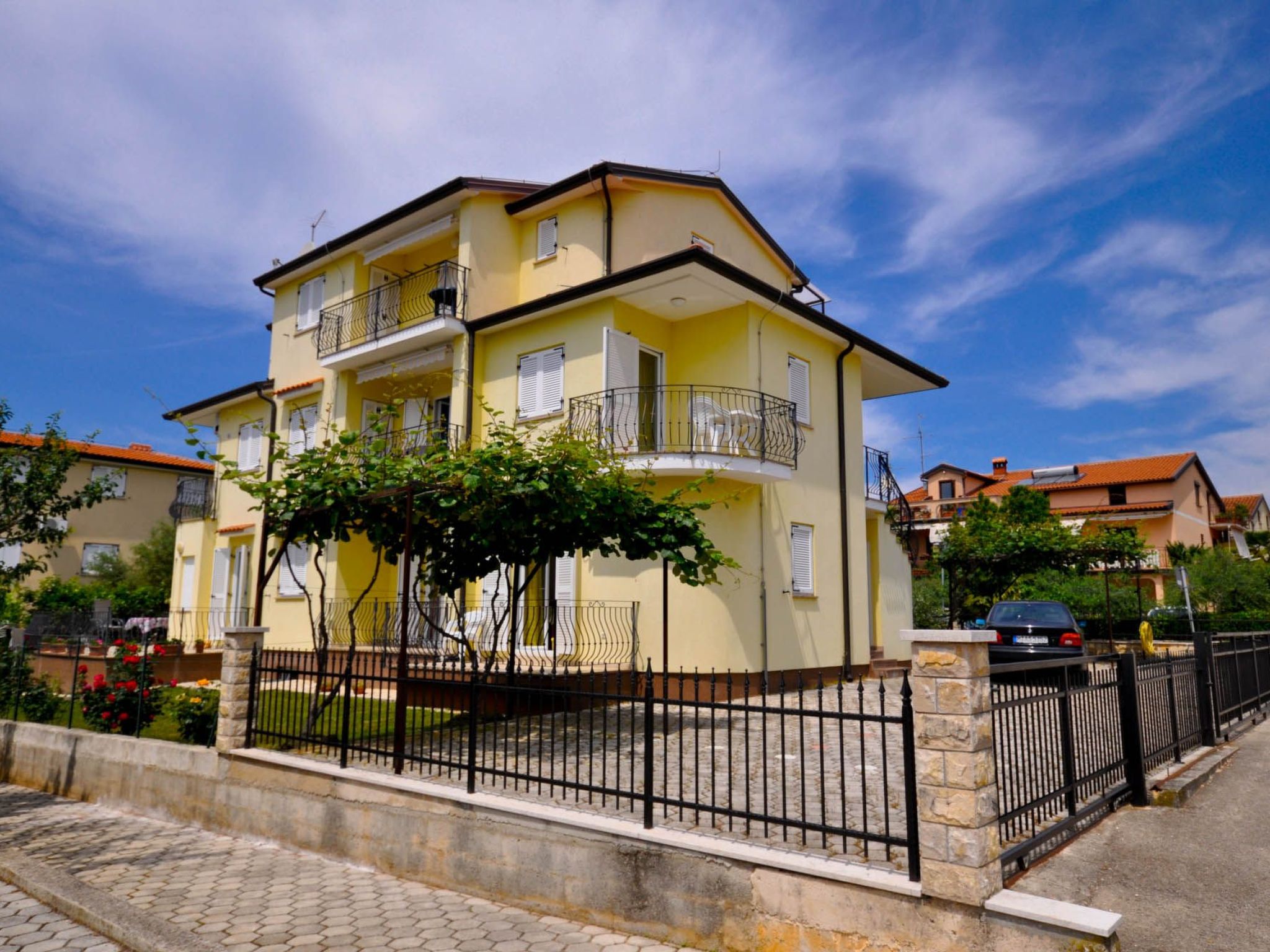 Wohnung "Ana" mit Balkon Apartment in Novigrad
