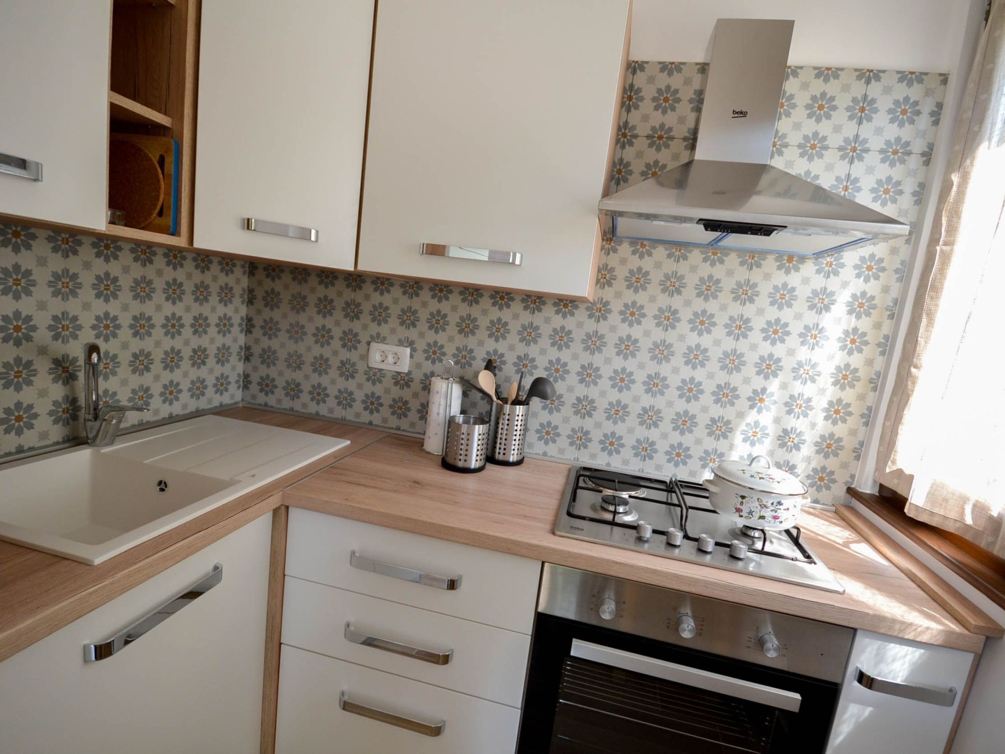 "Rozana"-Image-tags.info