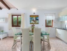 Villa Lucas: Ruim vakantiehuis nabij zee in Novigrad, Istrië voor 8 personen - thumbnail 5