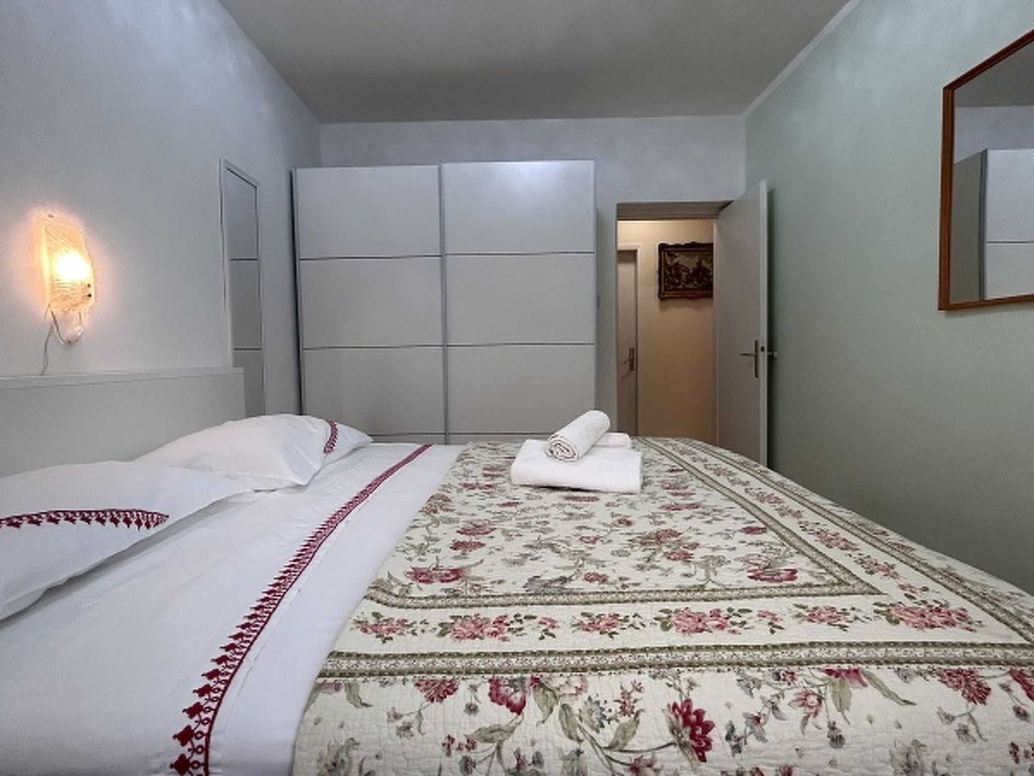 Photo of Apartment 823