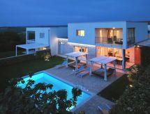Villa Sky Dream: Luxe villa met privézwembad aan de Kroatische kust in Istrië - thumbnail 1