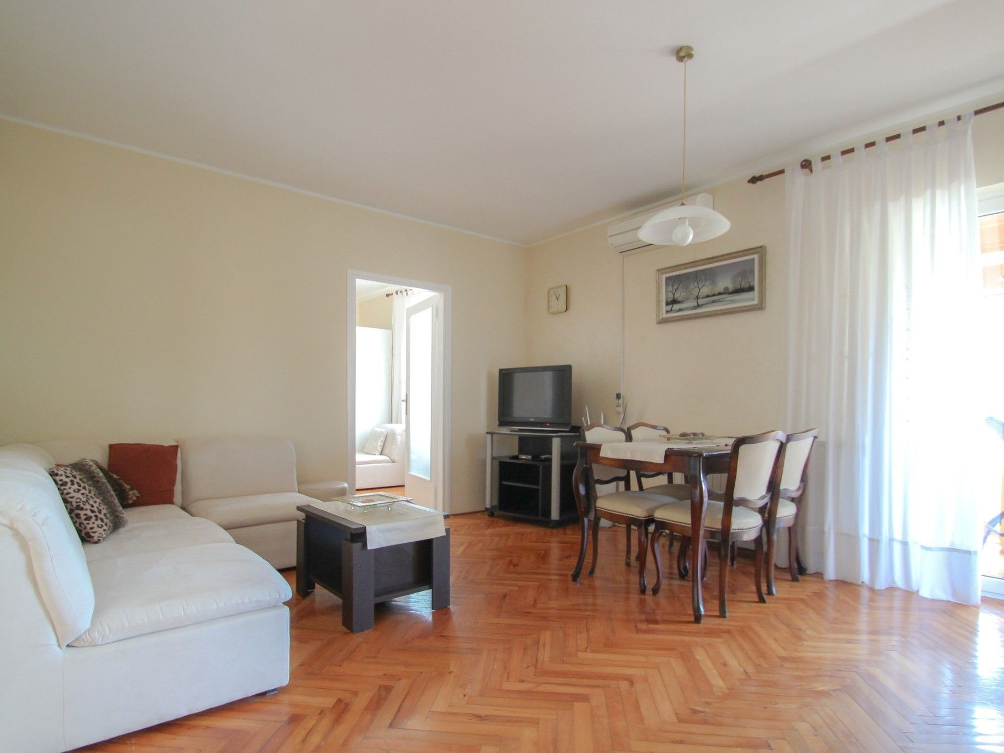 Photo of Ferienappartement Martinis für 4 Personen