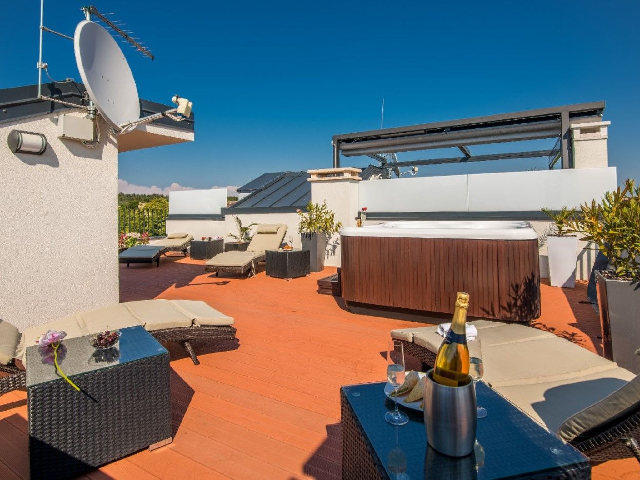 Photo of für 6 Personen ca. 130 m&sup2; in Novigrad, Adriaküste Kroatien (Westküste von