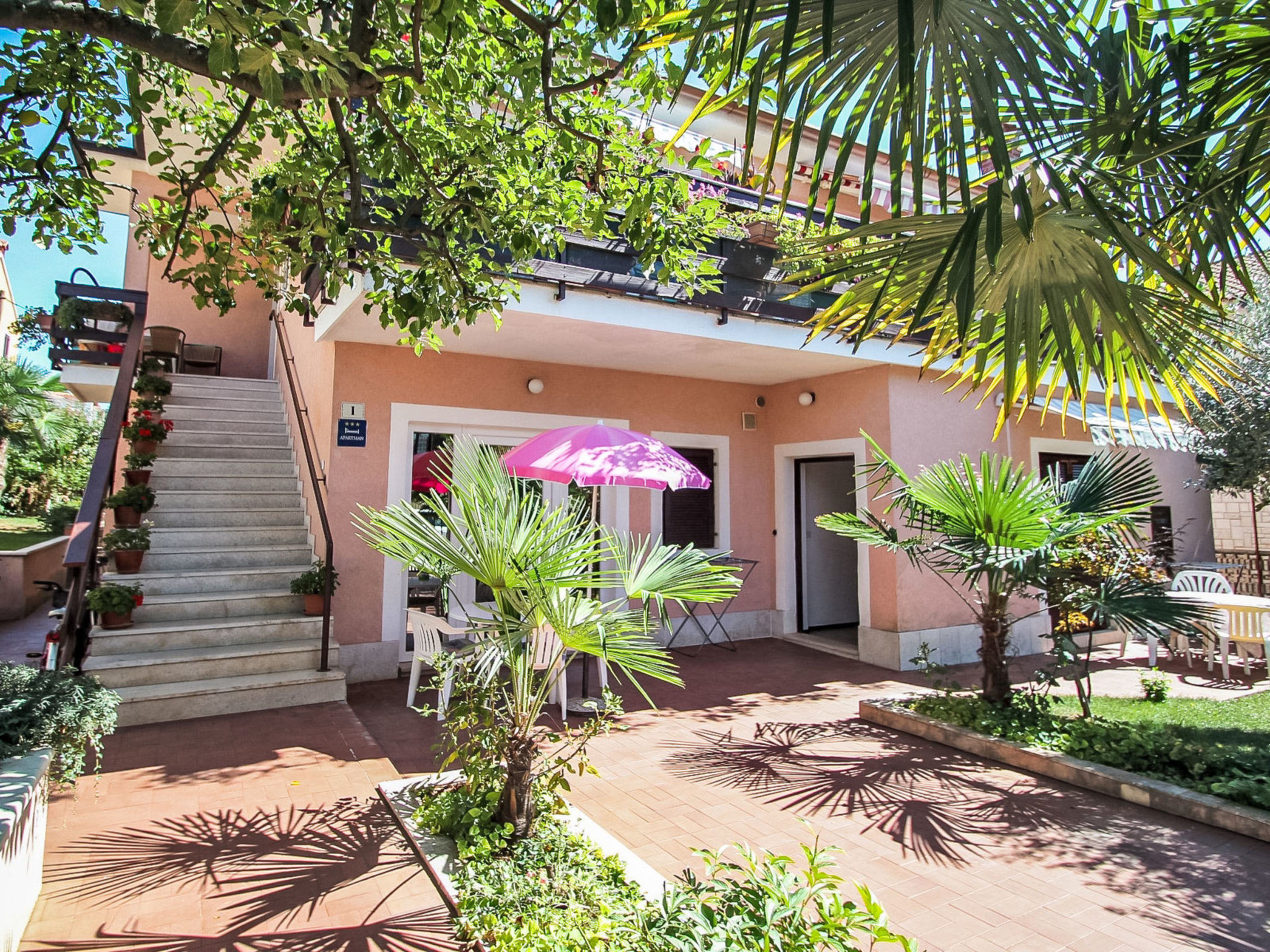 Wohnung "Adila 2" mit Terrasse
