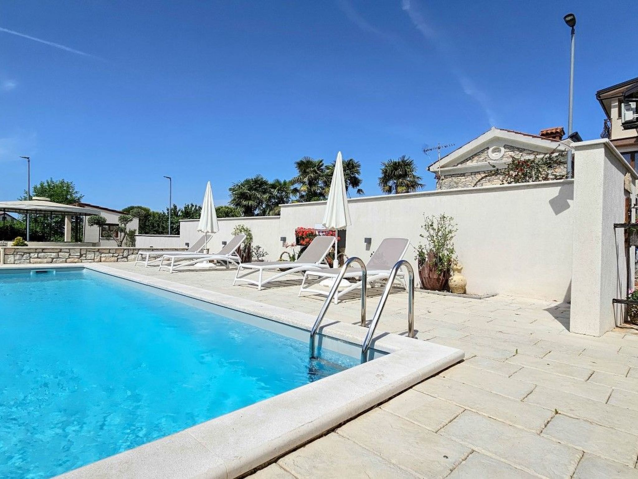 Photo of für 2 Personen ca. 30 m&sup2; in Novigrad, Adriaküste Kroatien (Westküste von I