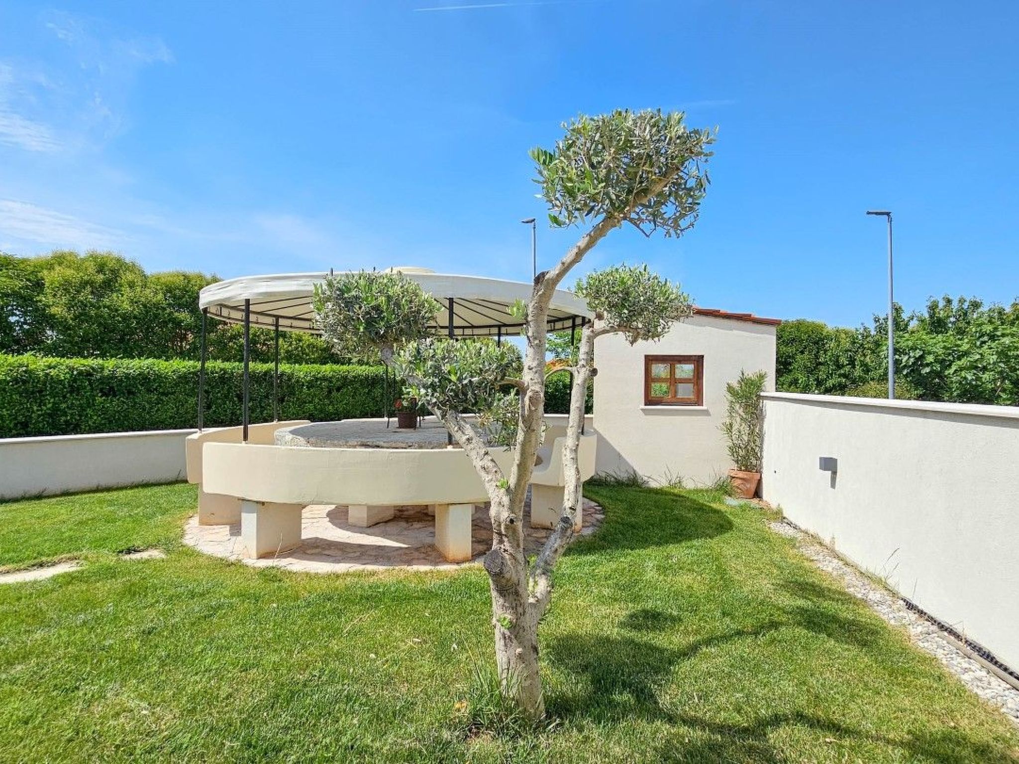 Photo of für 2 Personen ca. 30 m&sup2; in Novigrad, Adriaküste Kroatien (Westküste von I