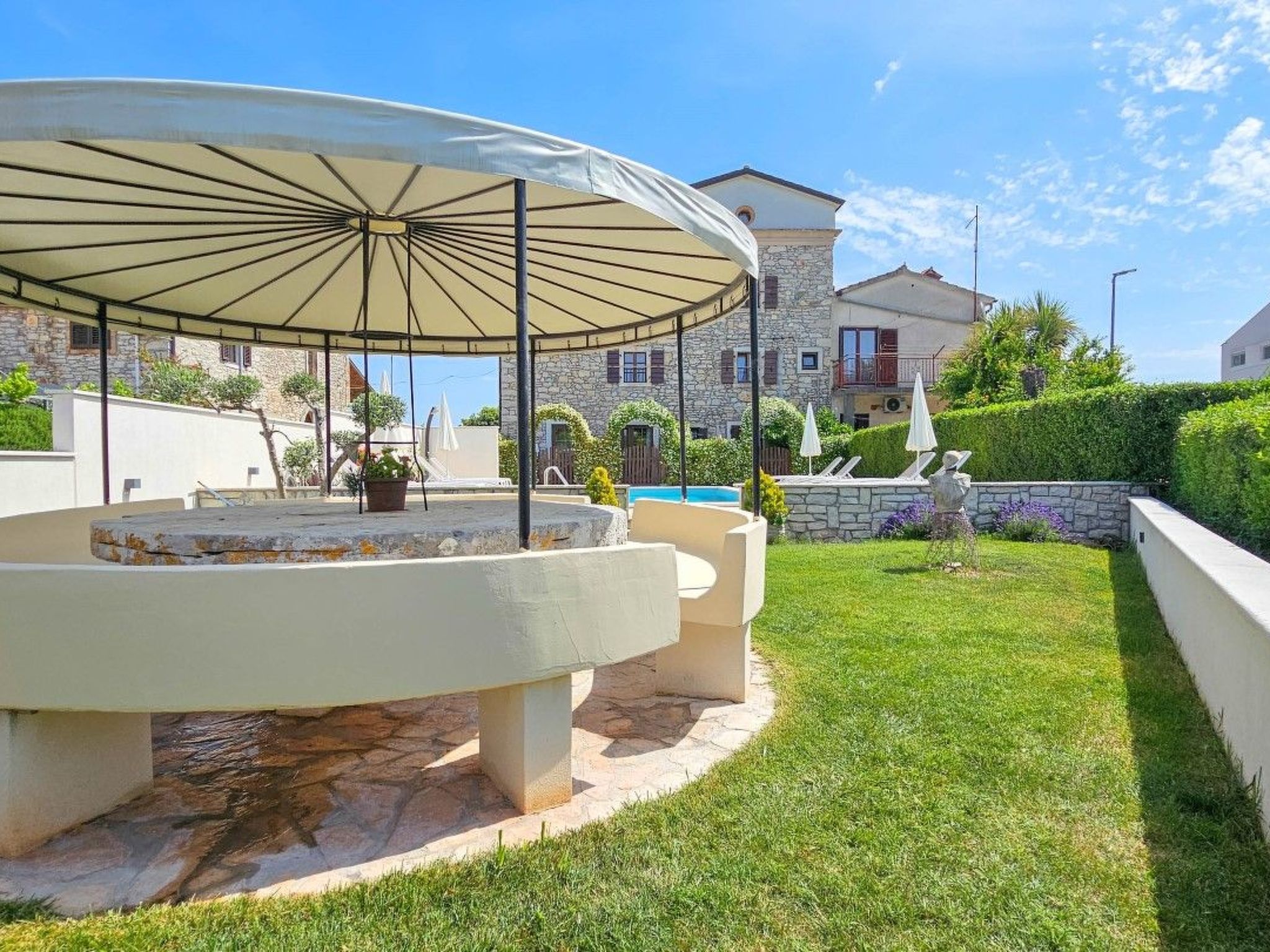 Photo of für 2 Personen ca. 30 m&sup2; in Novigrad, Adriaküste Kroatien (Westküste von I