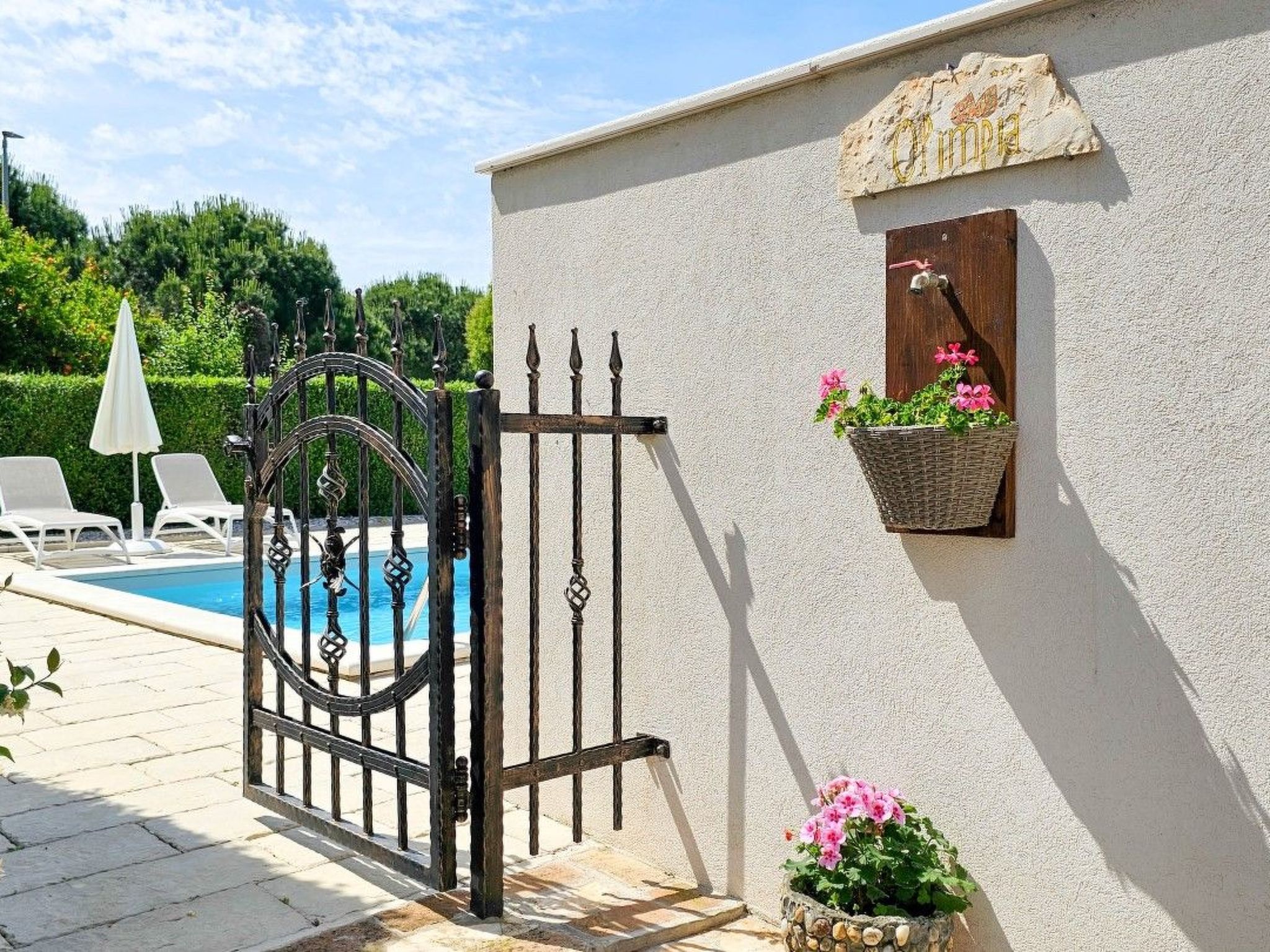 Photo of für 2 Personen ca. 30 m&sup2; in Novigrad, Adriaküste Kroatien (Westküste von I