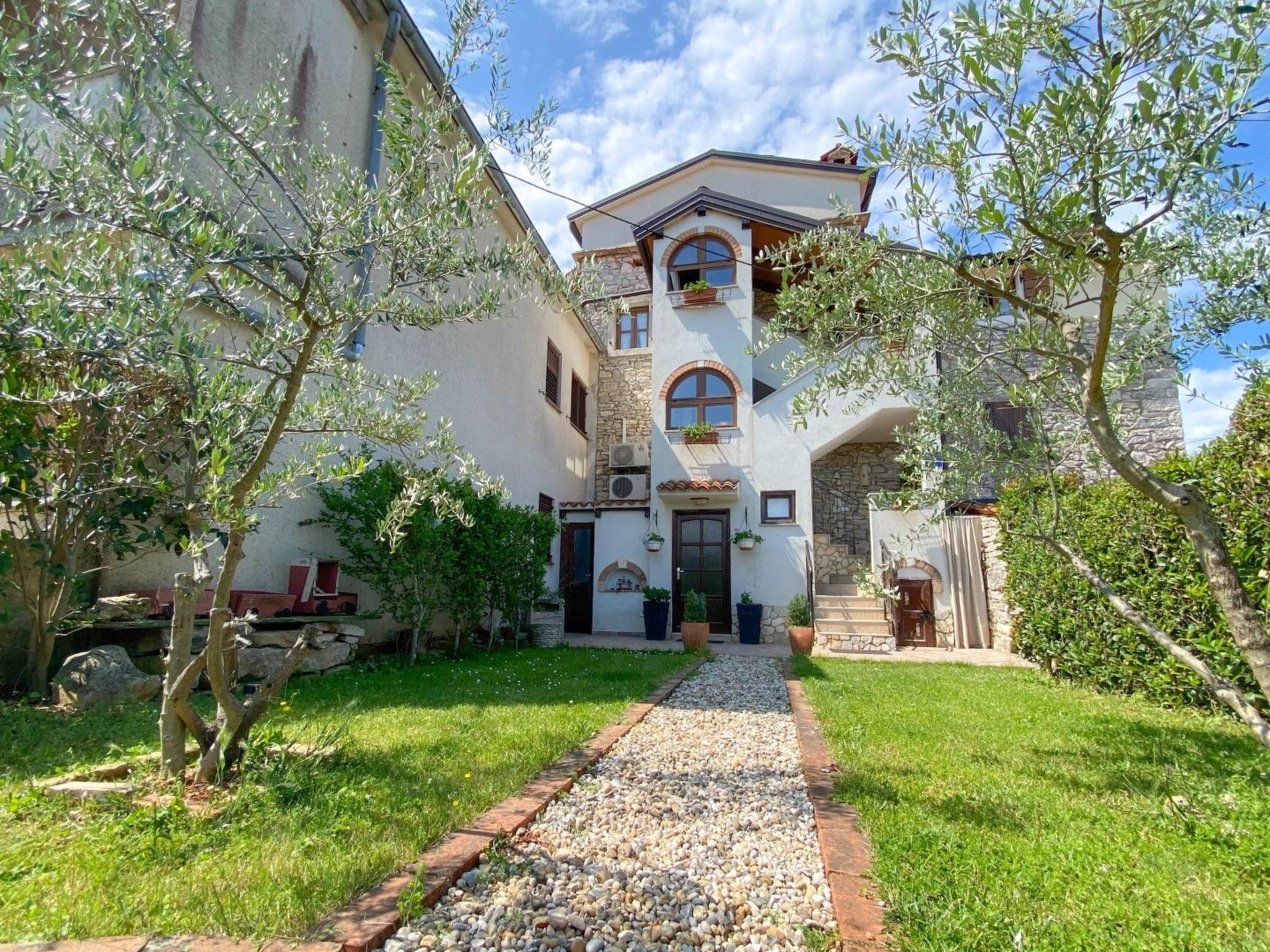 Photo of für 2 Personen ca. 30 m&sup2; in Novigrad, Adriaküste Kroatien (Westküste von I