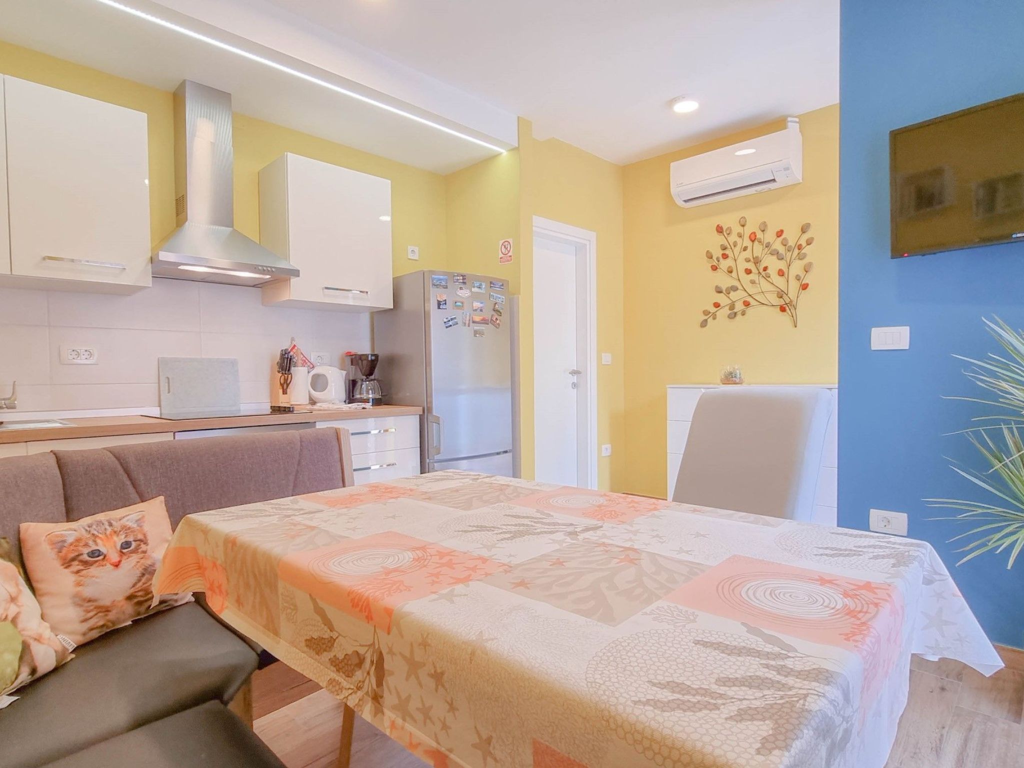 Photo of für 4 Personen ca. 50 m&sup2; in Novigrad, Adriaküste Kroatien (Westküste von I