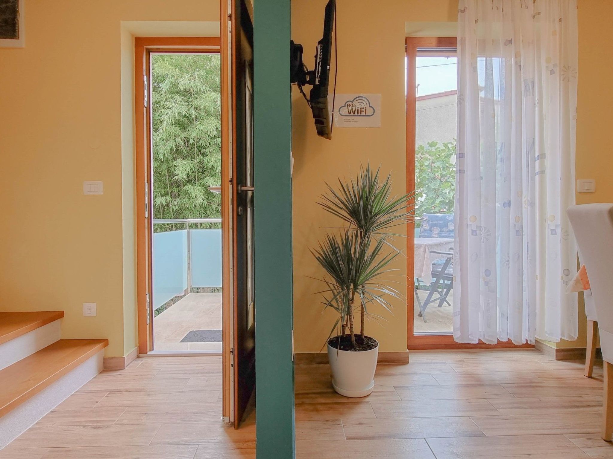 Photo of für 4 Personen ca. 50 m&sup2; in Novigrad, Adriaküste Kroatien (Westküste von I