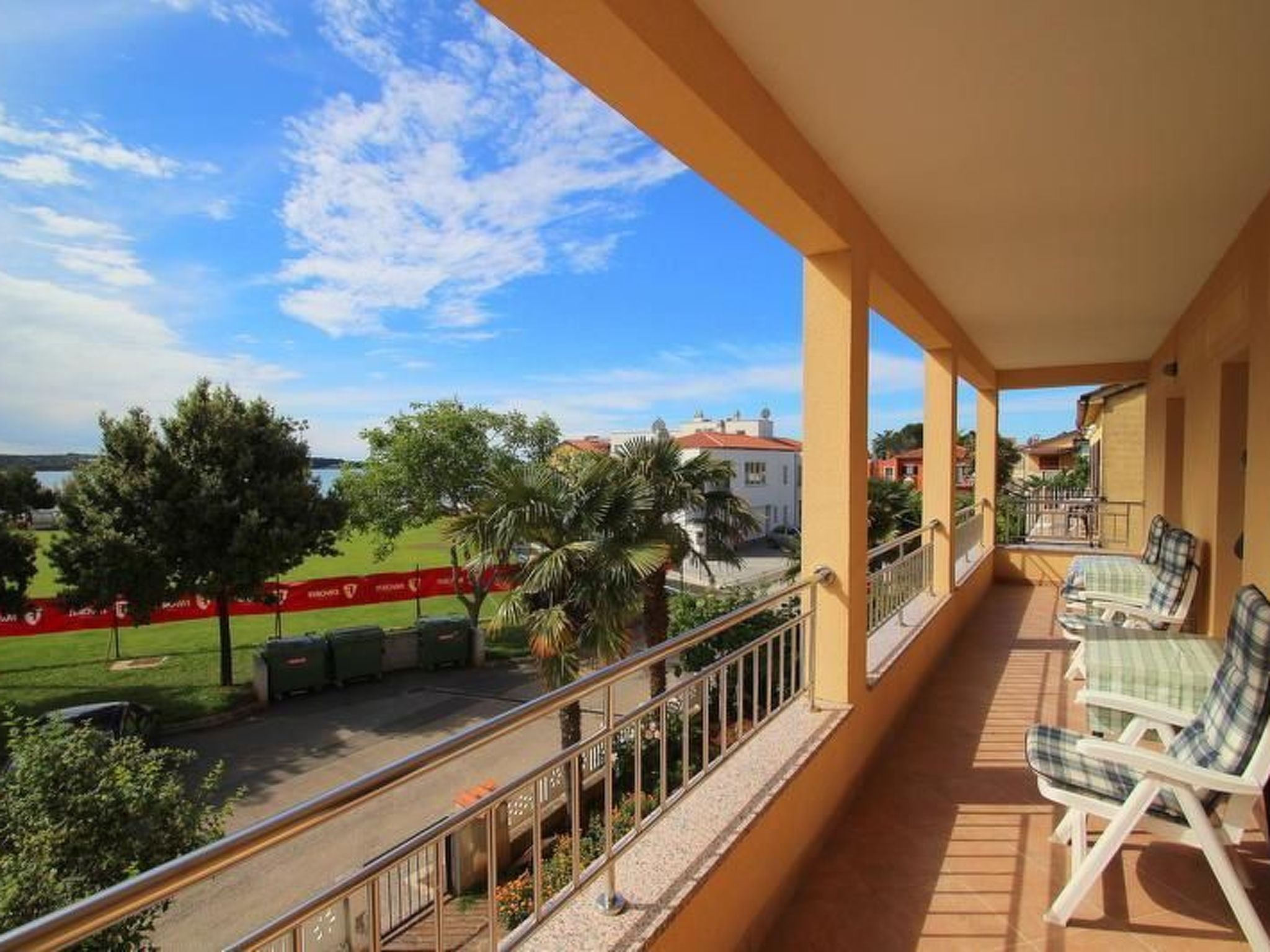 Wohnung "Vita" mit Blick auf das Wasser Apartment in Novigrad
