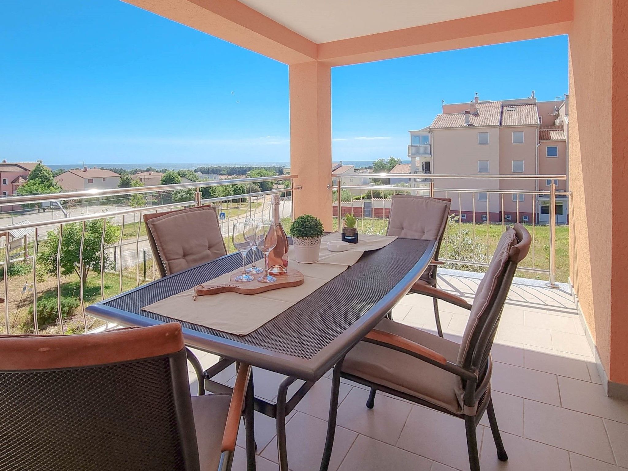 Photo of Appartement "Barbara" mit Blick auf das Wasser