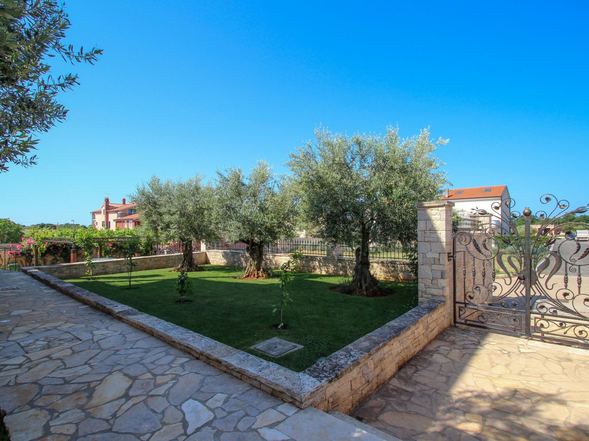 Photo of für 4 Personen ca. 50 m&sup2; in Bužinija, Adriaküste Kroatien (Westküste von I