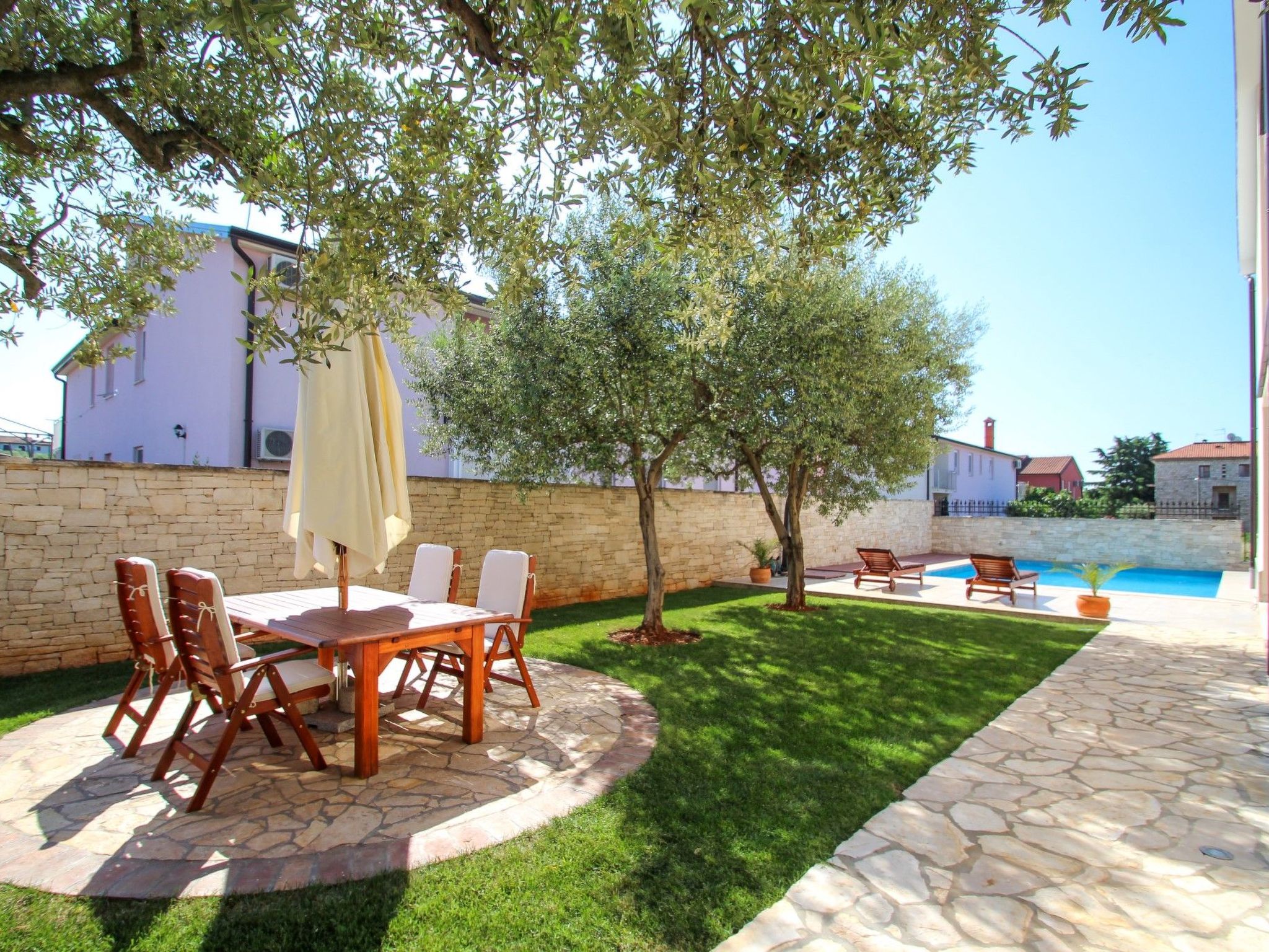 Photo of für 4 Personen ca. 50 m&sup2; in Bužinija, Adriaküste Kroatien (Westküste von I