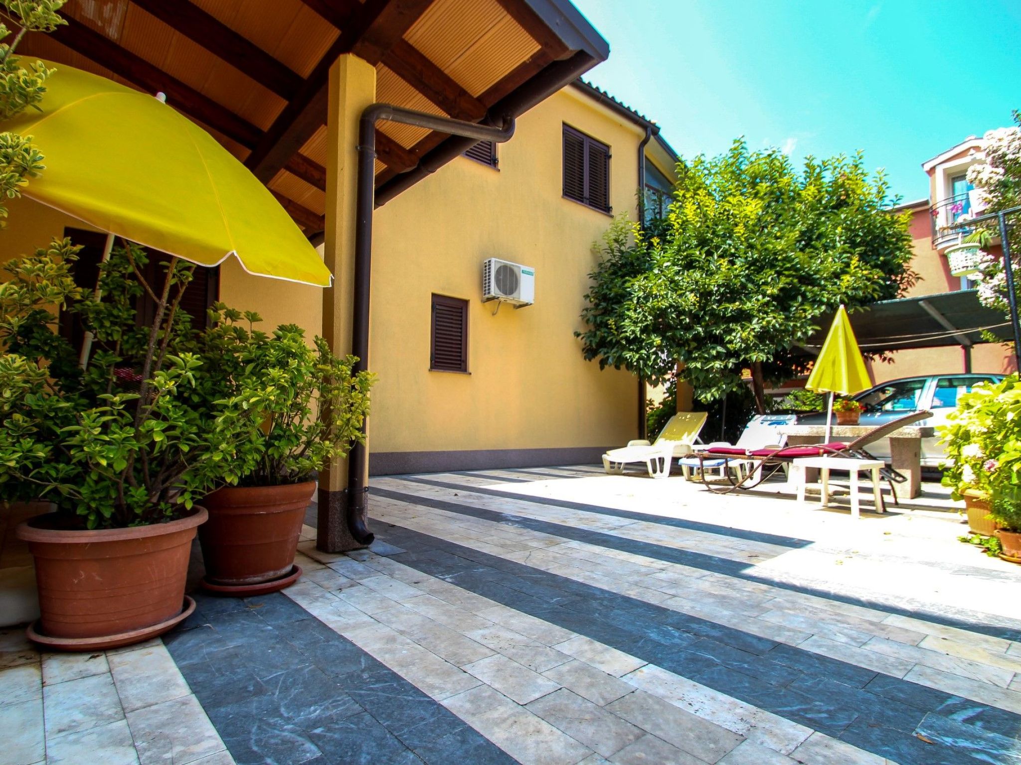 Erdgeschoss-Ferienwohnung Martinis 2 Apartment in Novigrad