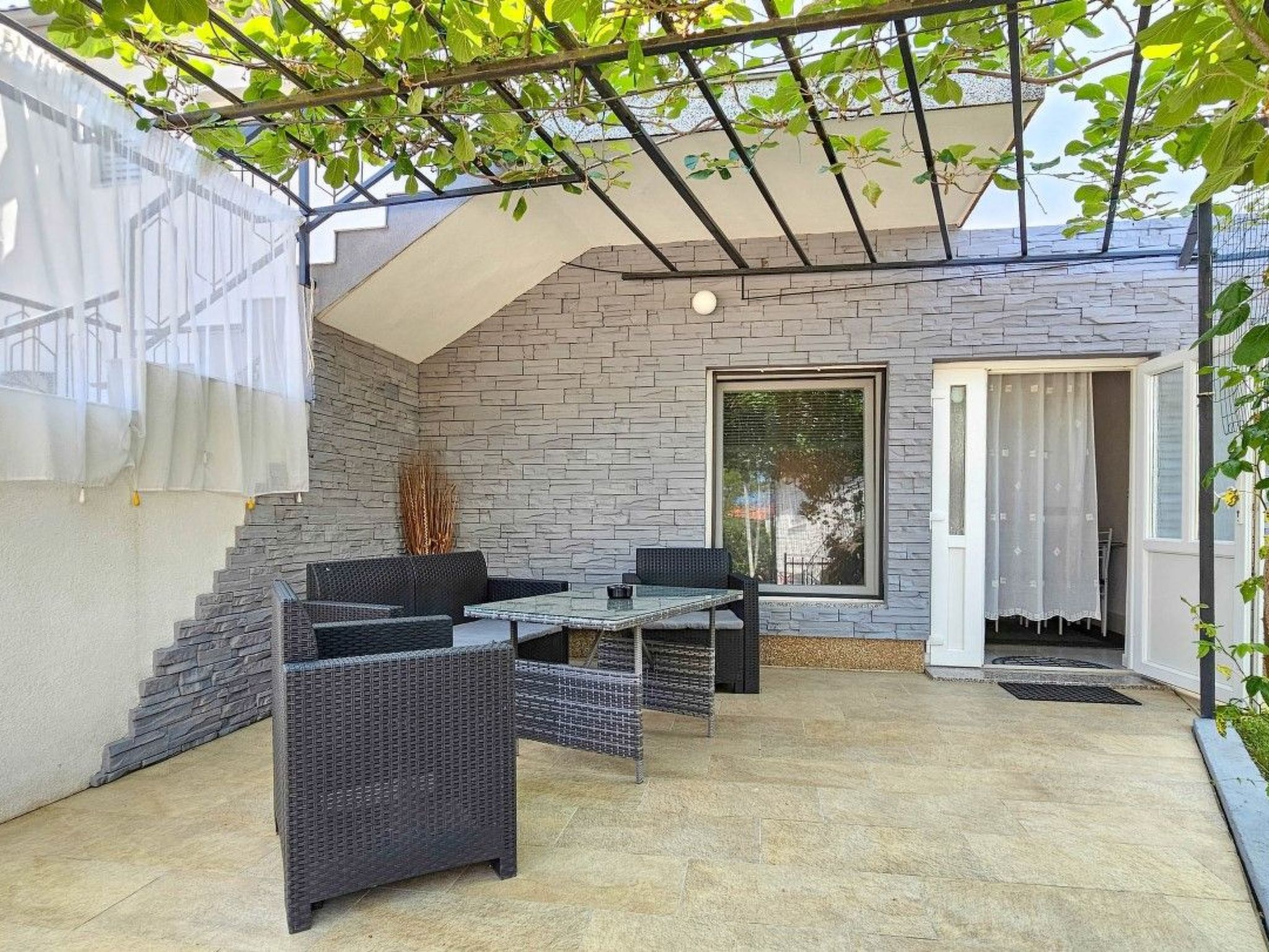 Photo of "Pintar 2" direkt am Strand