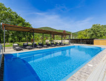Villa Tina: Ruim vakantiehuis voor 12 personen met verwarmd zwembad in Istrië - thumbnail 5