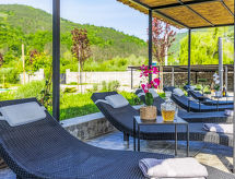 Villa Tina: Ruim vakantiehuis voor 12 personen met verwarmd zwembad in Istrië - thumbnail 6