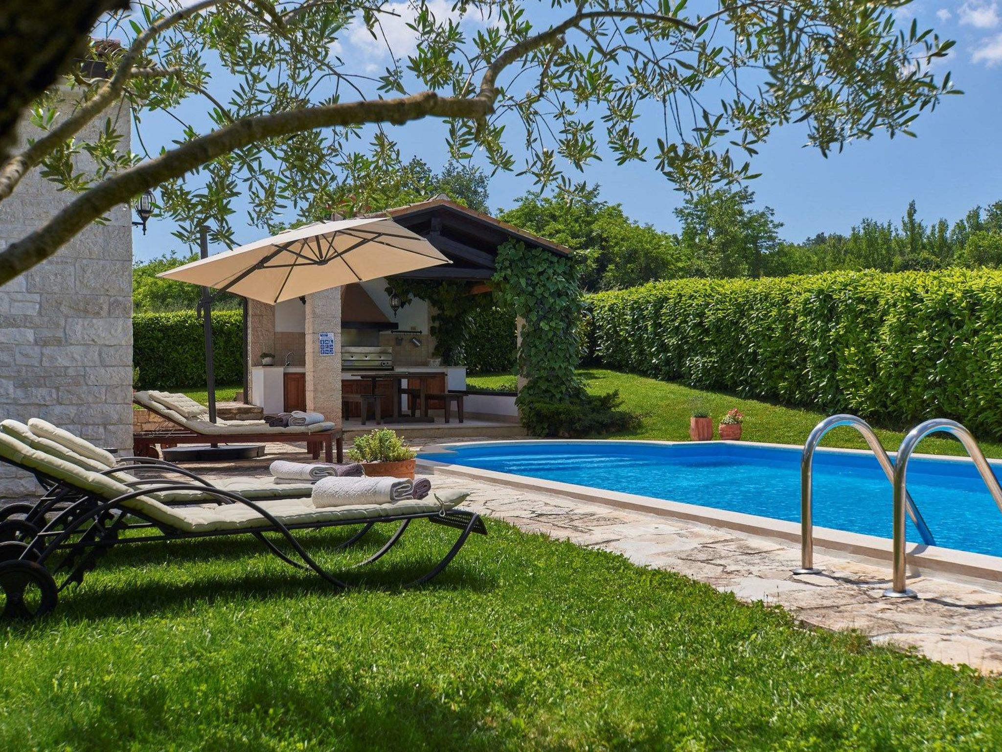 Villa Sujevic für unvergessliche Ferien , Istrien-Binnen