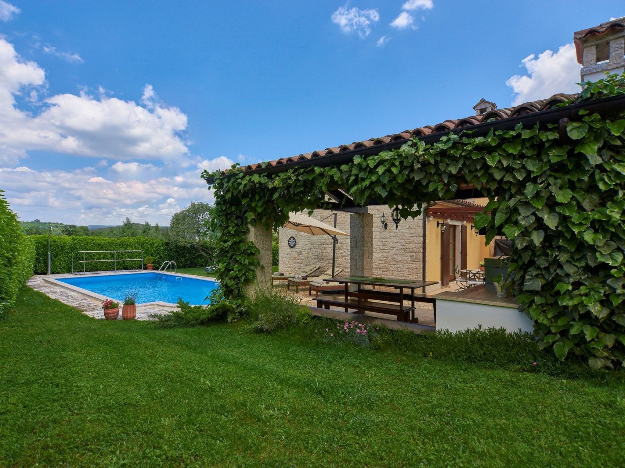 Villa Sujevic für unvergessliche Ferien , Istrien-Binnen