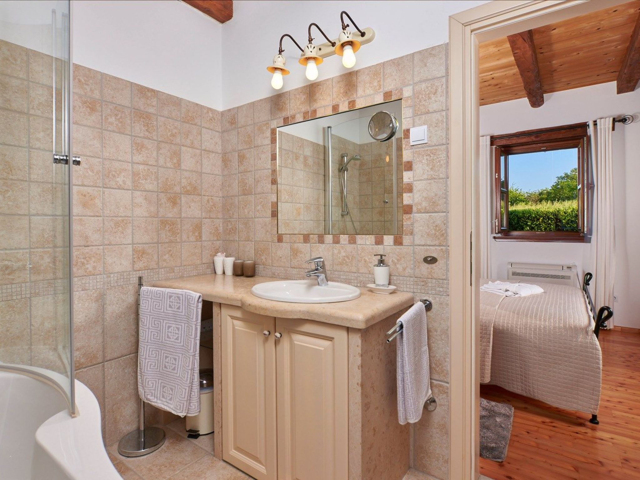 Villa Sujevic für unvergessliche Ferien , Istrien-Binnen