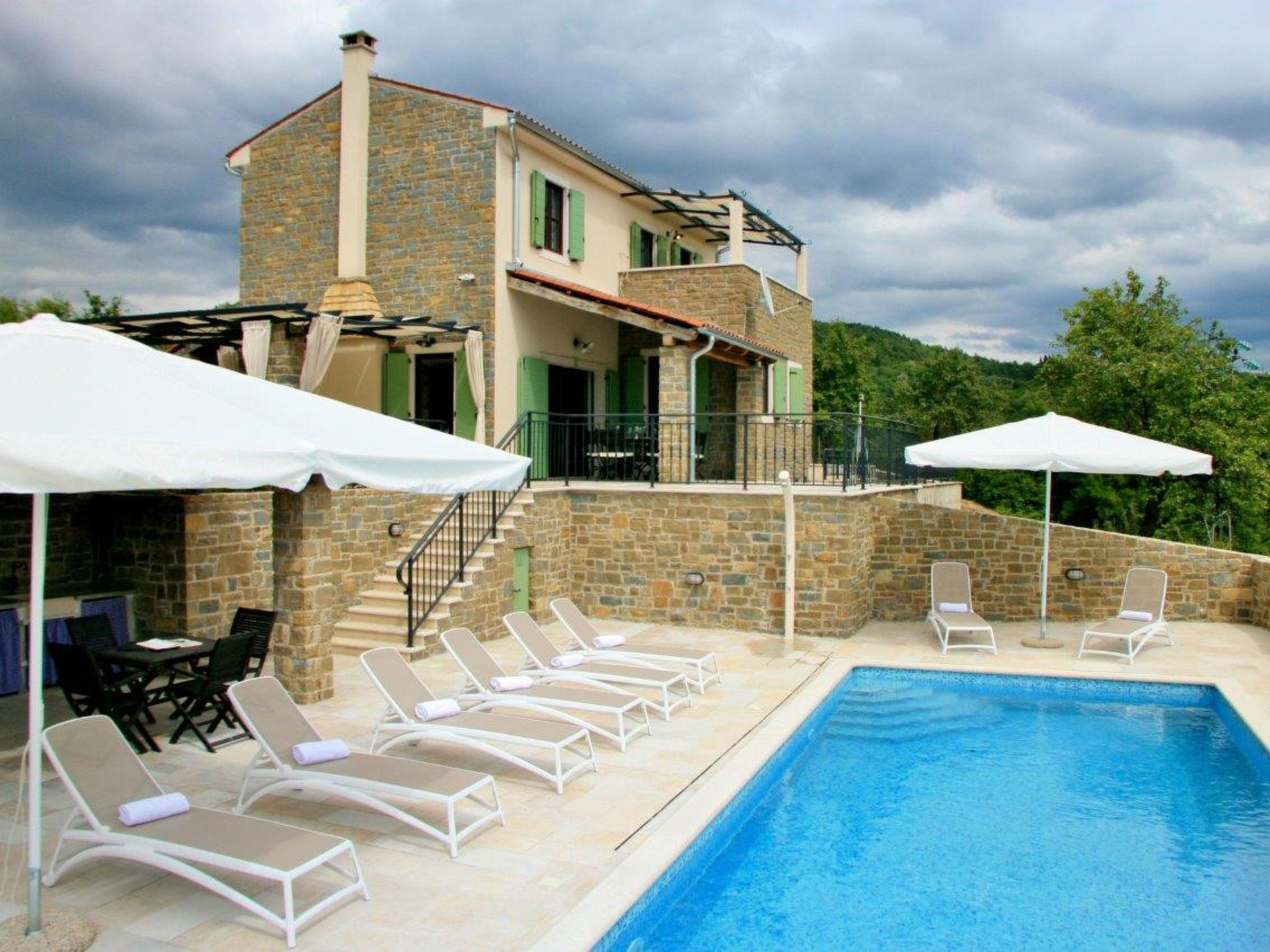 Villa Banic Motovun - Draußen