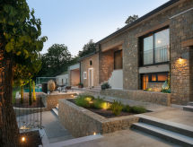 Panorama del Tartufo: Luxe villa met privézwembad en sauna in Motovun - thumbnail 1