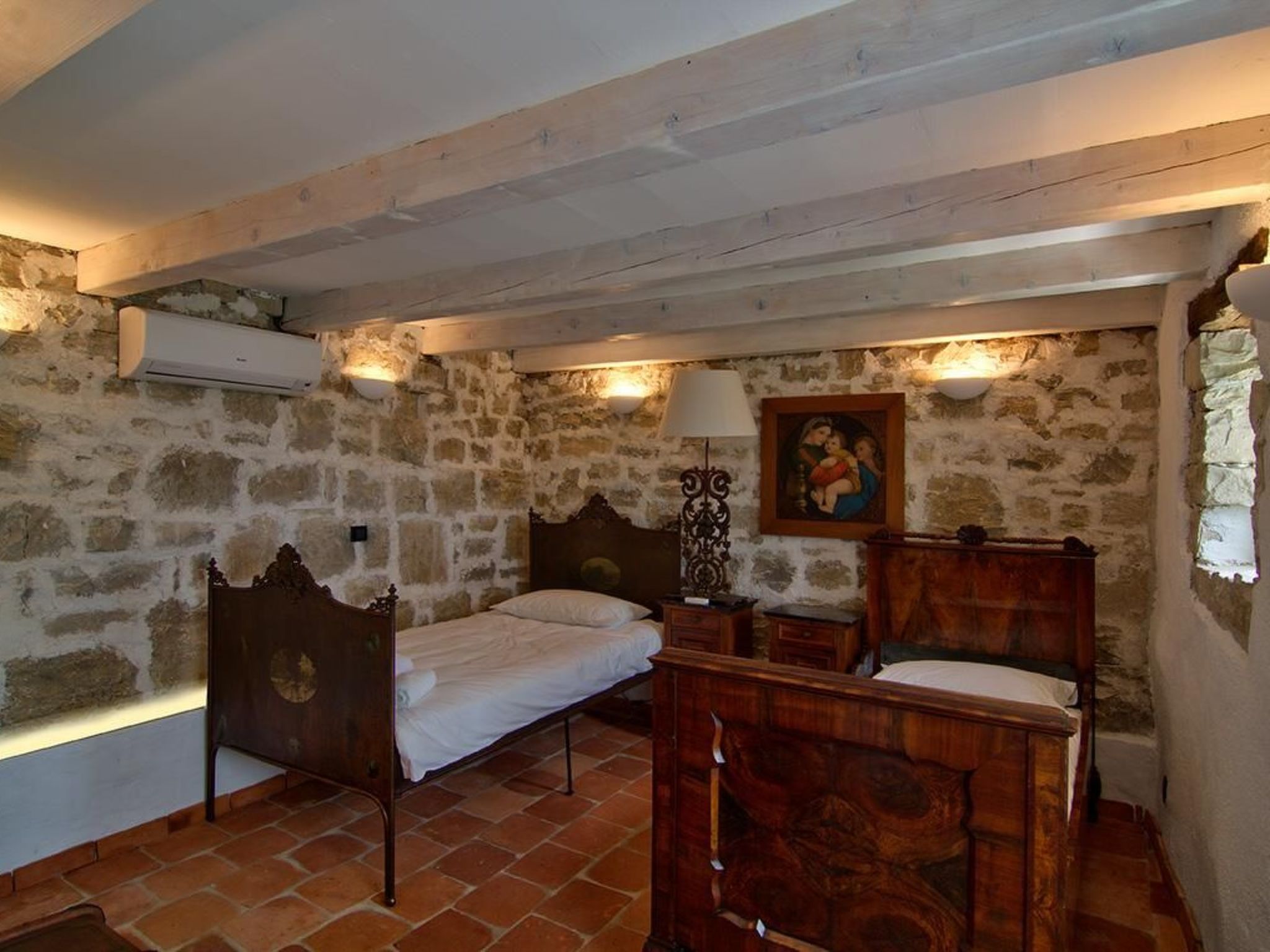 Tolle Villa Sancta Maria Motovun mit Pool-Binnen