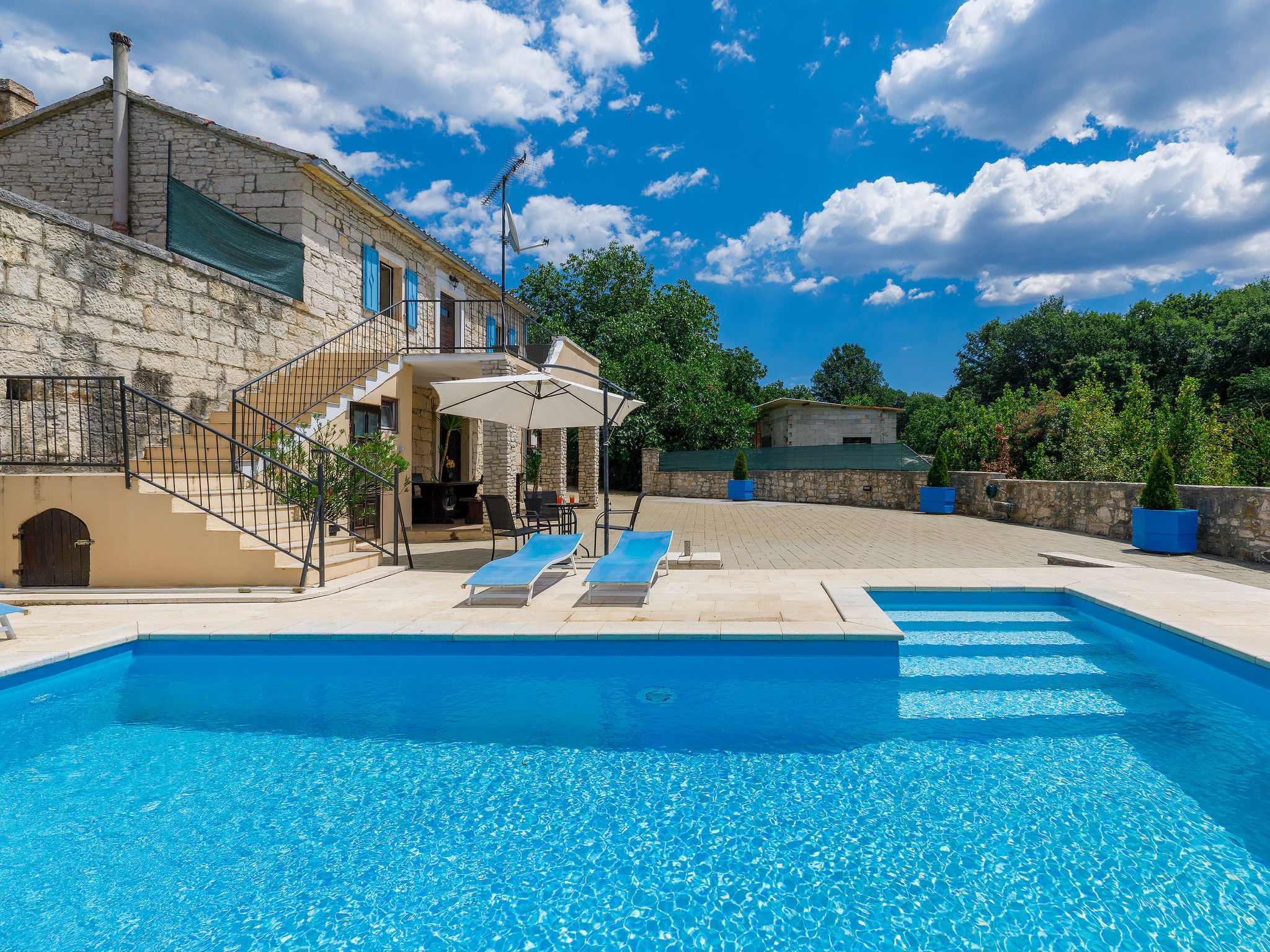 Vakantiehuis met privé zwembad in Frankovici (Kroatië) voor 5 personen