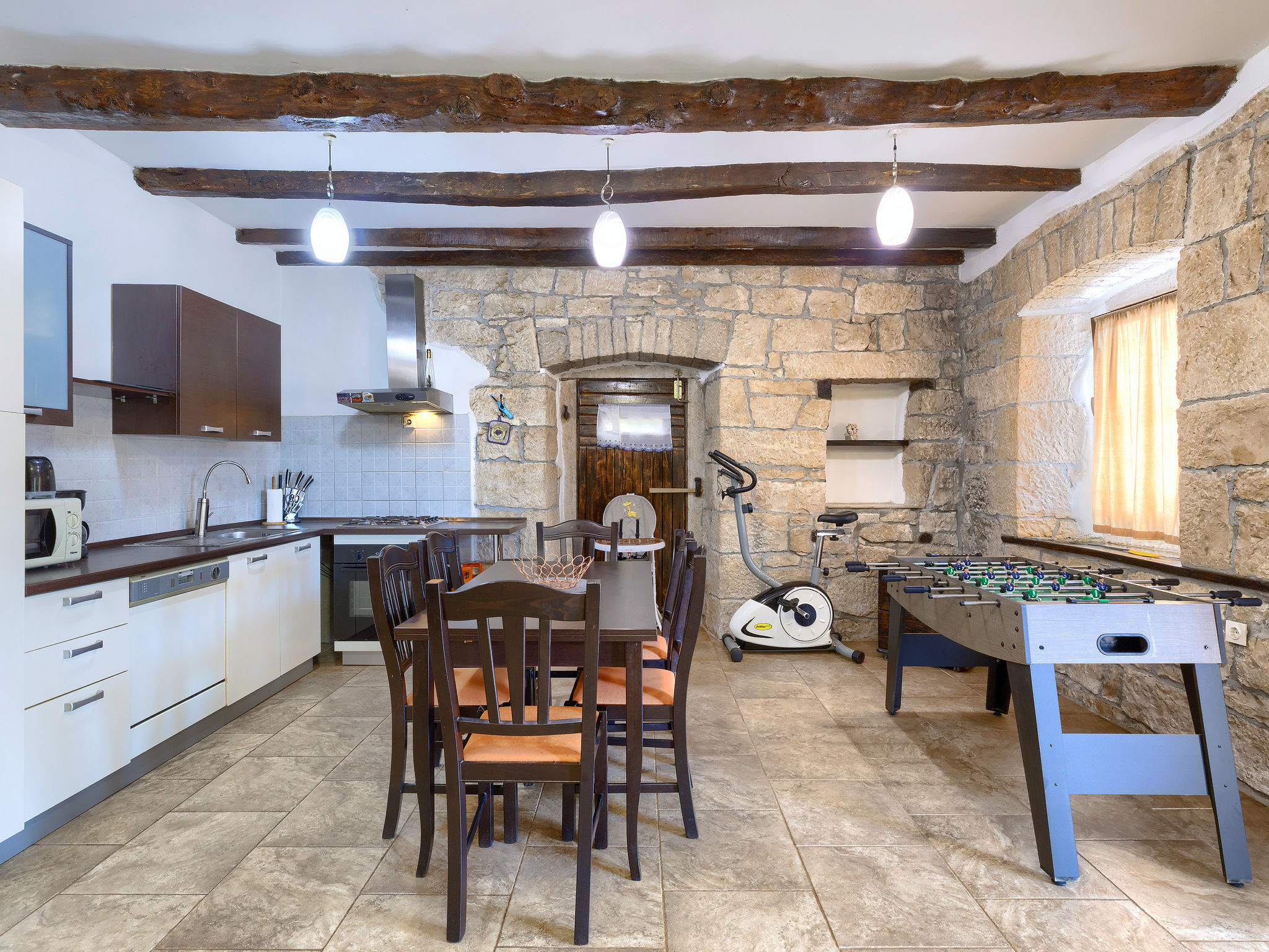 Kitchen / Dining Room