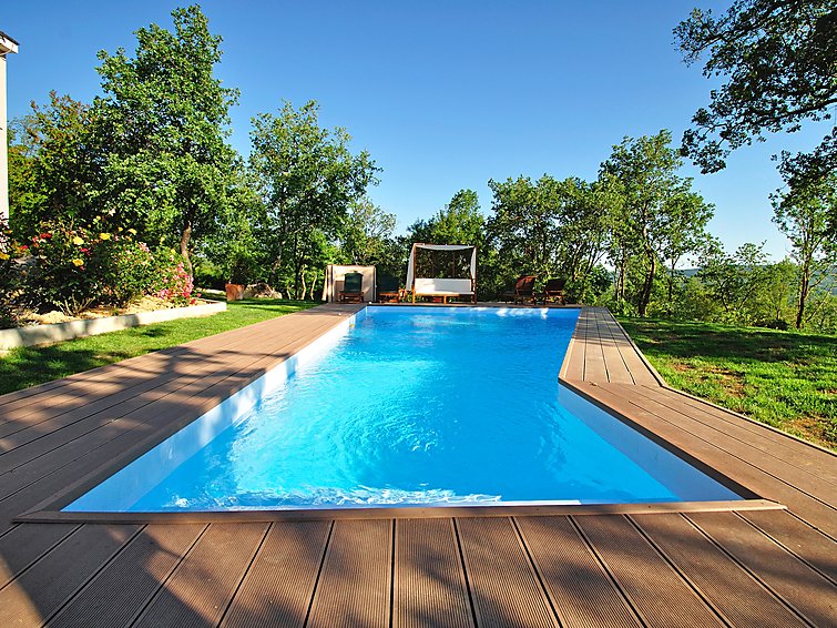 Privézwembad en luxe in Villa Vesna in Buzet in Buzet