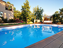 Moderne villa voor 8 personen met privézwembad bij Buzet, Istrië - thumbnail 5