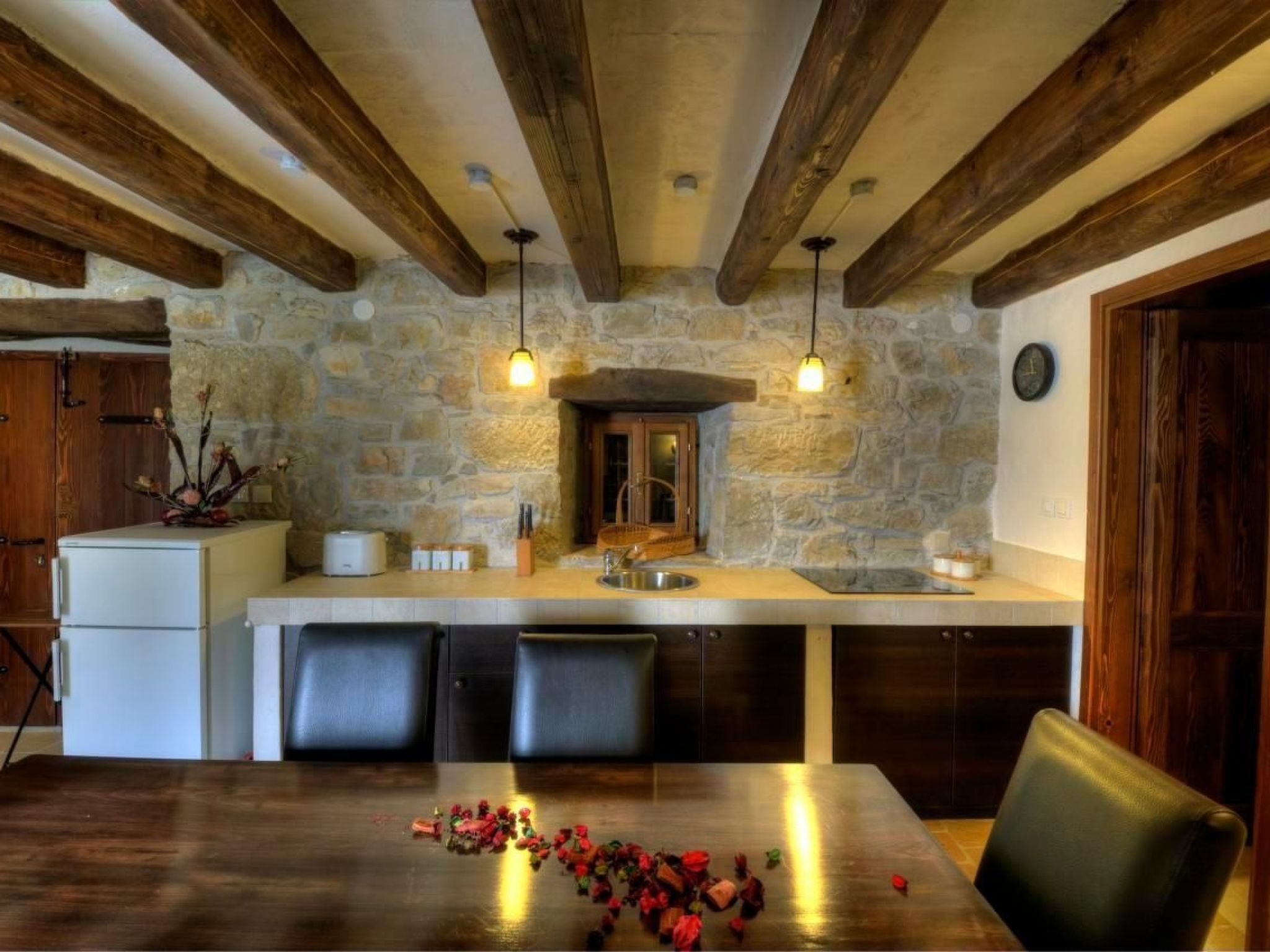 Steinhaus Kotli-Binnen