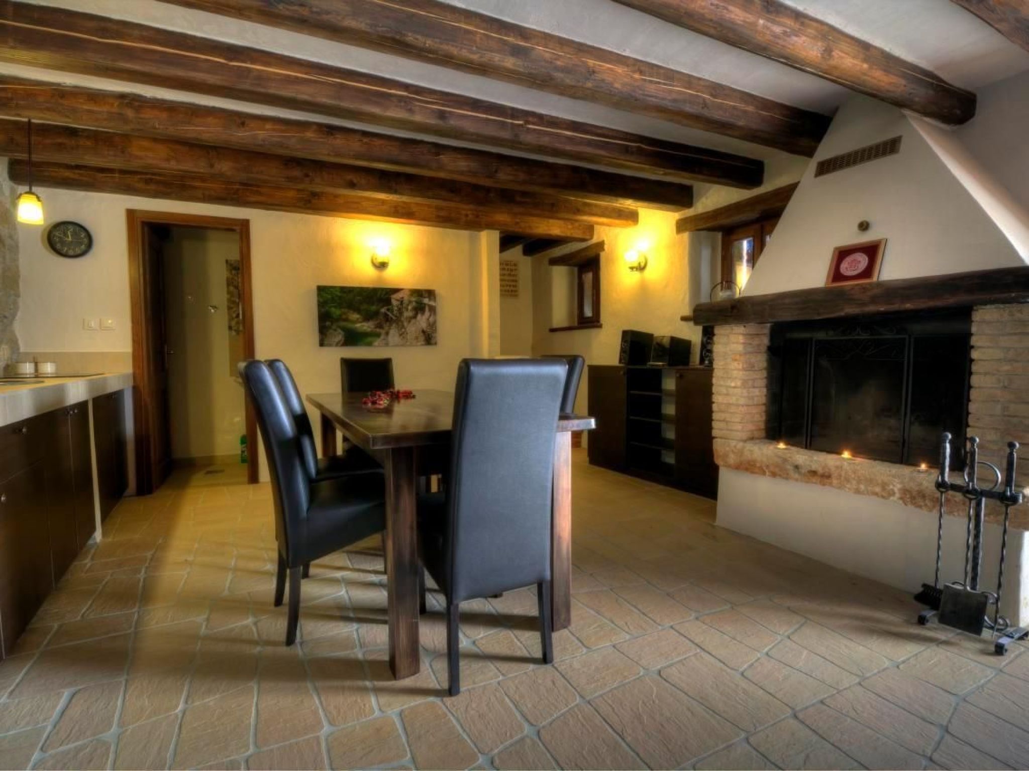 Steinhaus Kotli-Binnen