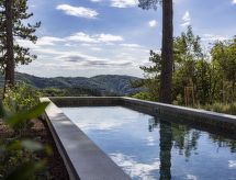 Villa L Istra met verwarmd privézwembad en panoramisch uitzicht bij Buzet - thumbnail 3