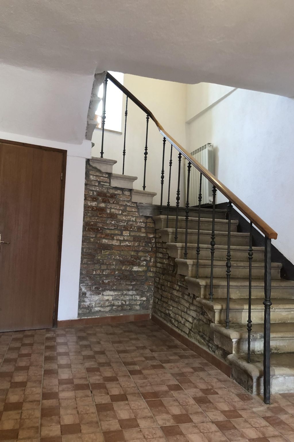 Mit Kamin in der Stadt Roc-Binnen