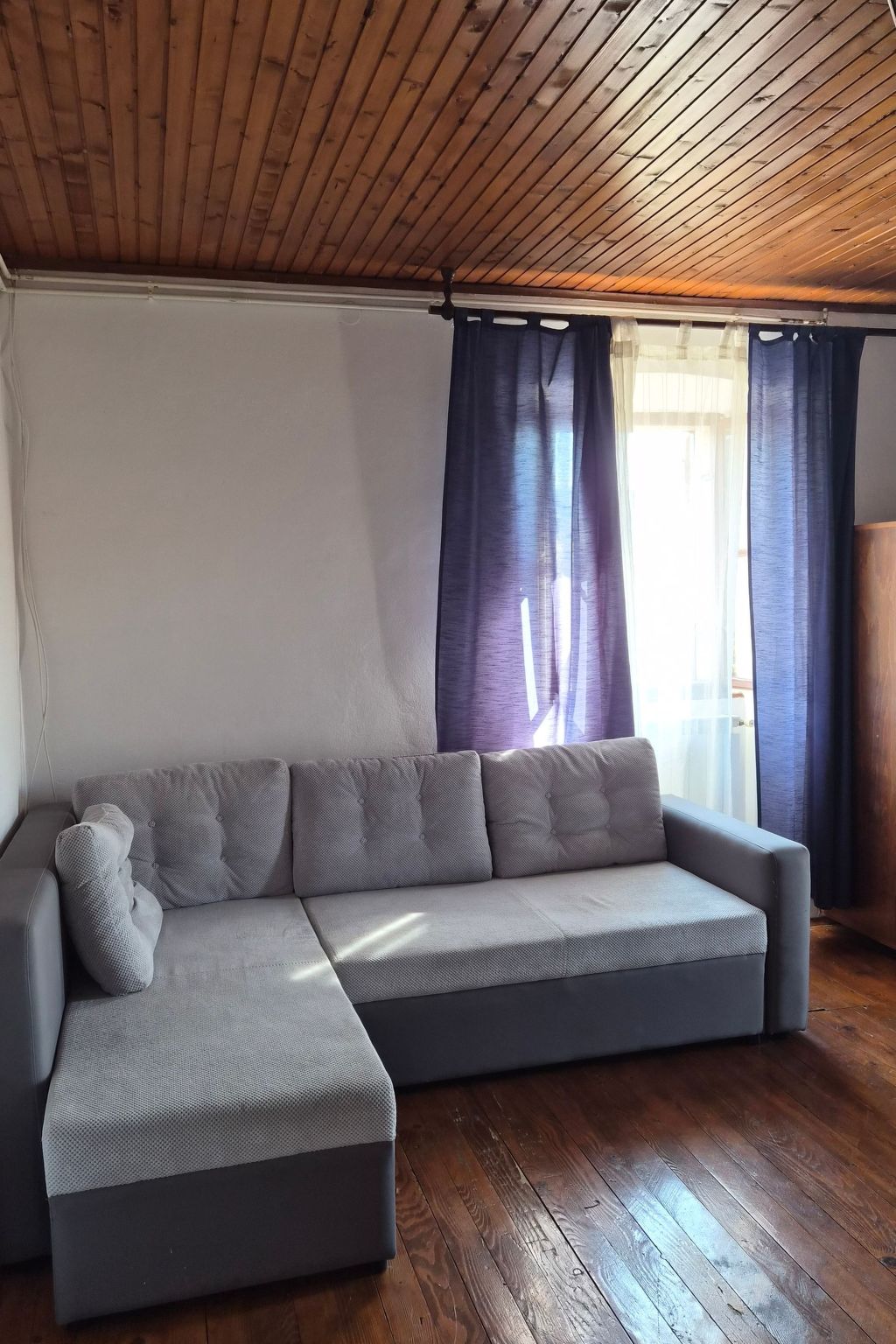 Mit Kamin in der Stadt Roc-Binnen