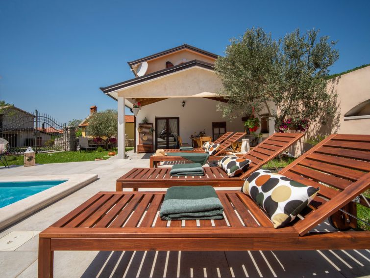 Search and Stay destination Brest Pod Učkom, Istarska županija - Croatia from AU$ 305. Villa KIM