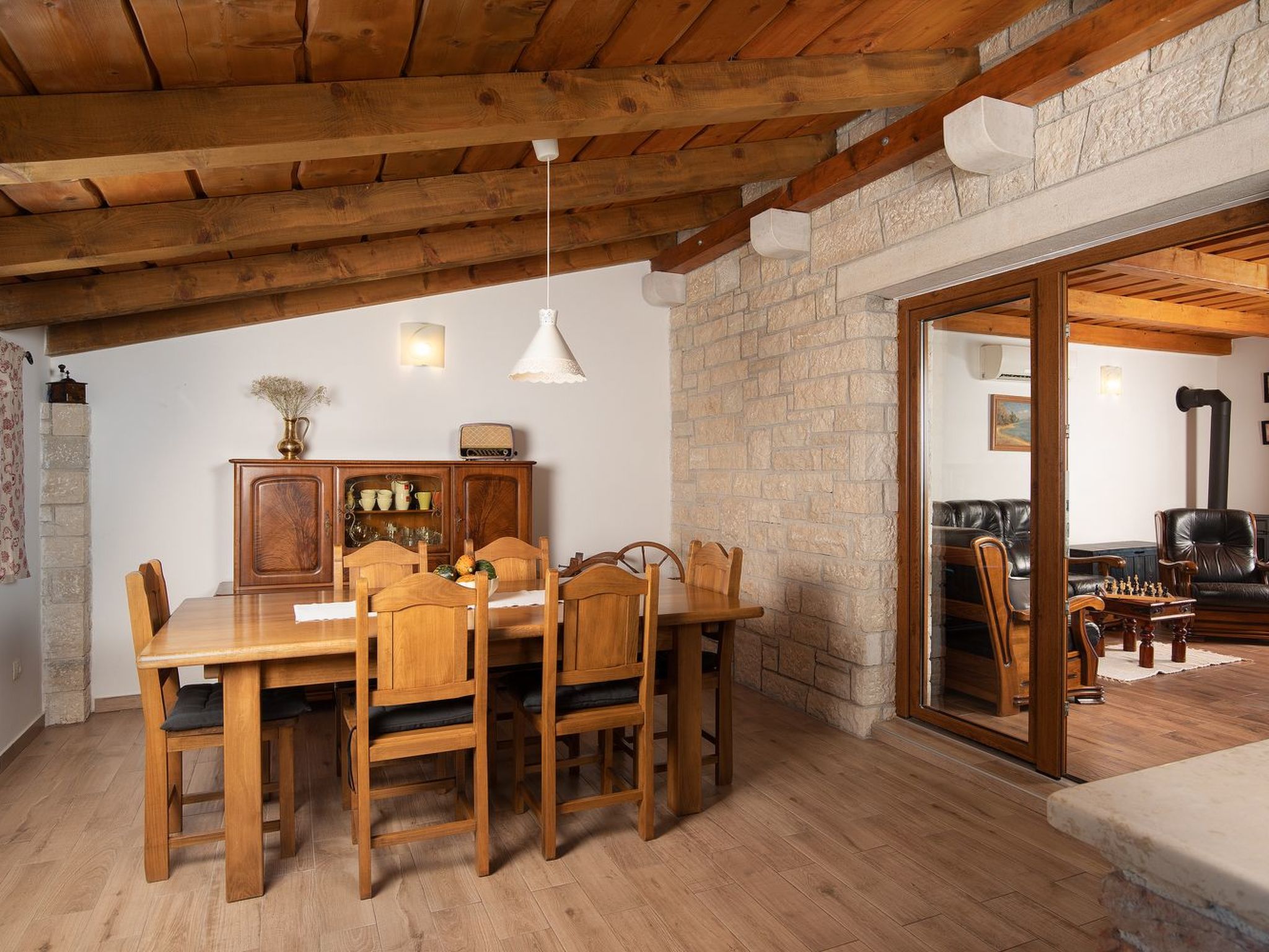 Für 6 Personen und 2 Kinder in Ružići bei Pazin, Istrien (Binnenland von Istrie-Drinnen