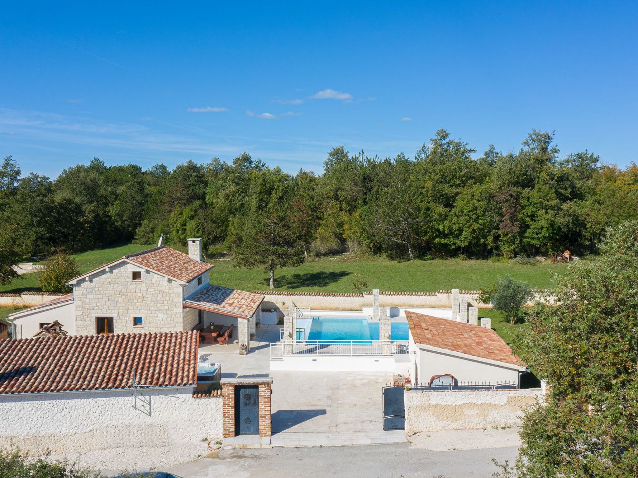 Für 6 Personen und 2 Kinder in Ružići bei Pazin, Istrien (Binnenland von Istrie-Drinnen