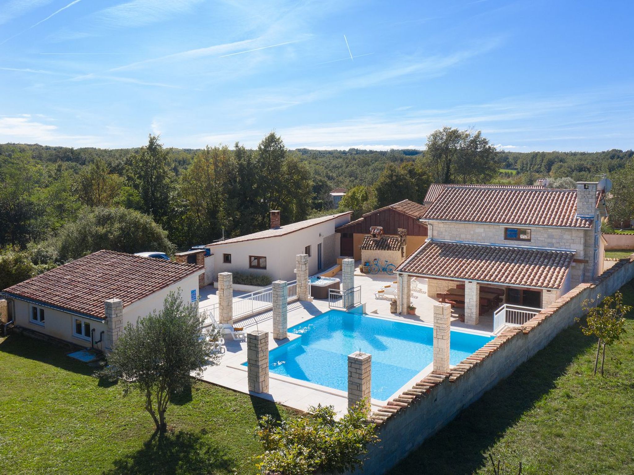 Für 6 Personen und 2 Kinder in Ružići bei Pazin, Istrien (Binnenland von Istrie