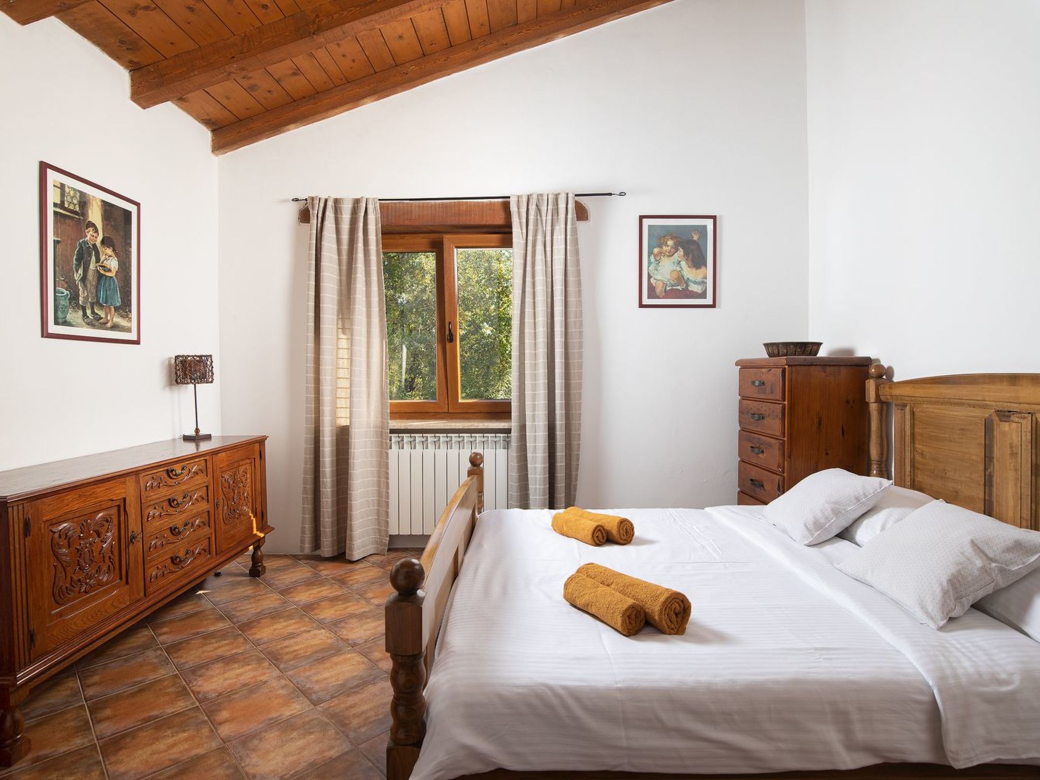 Haus in Bertoši mit privatem Pool-Drinnen