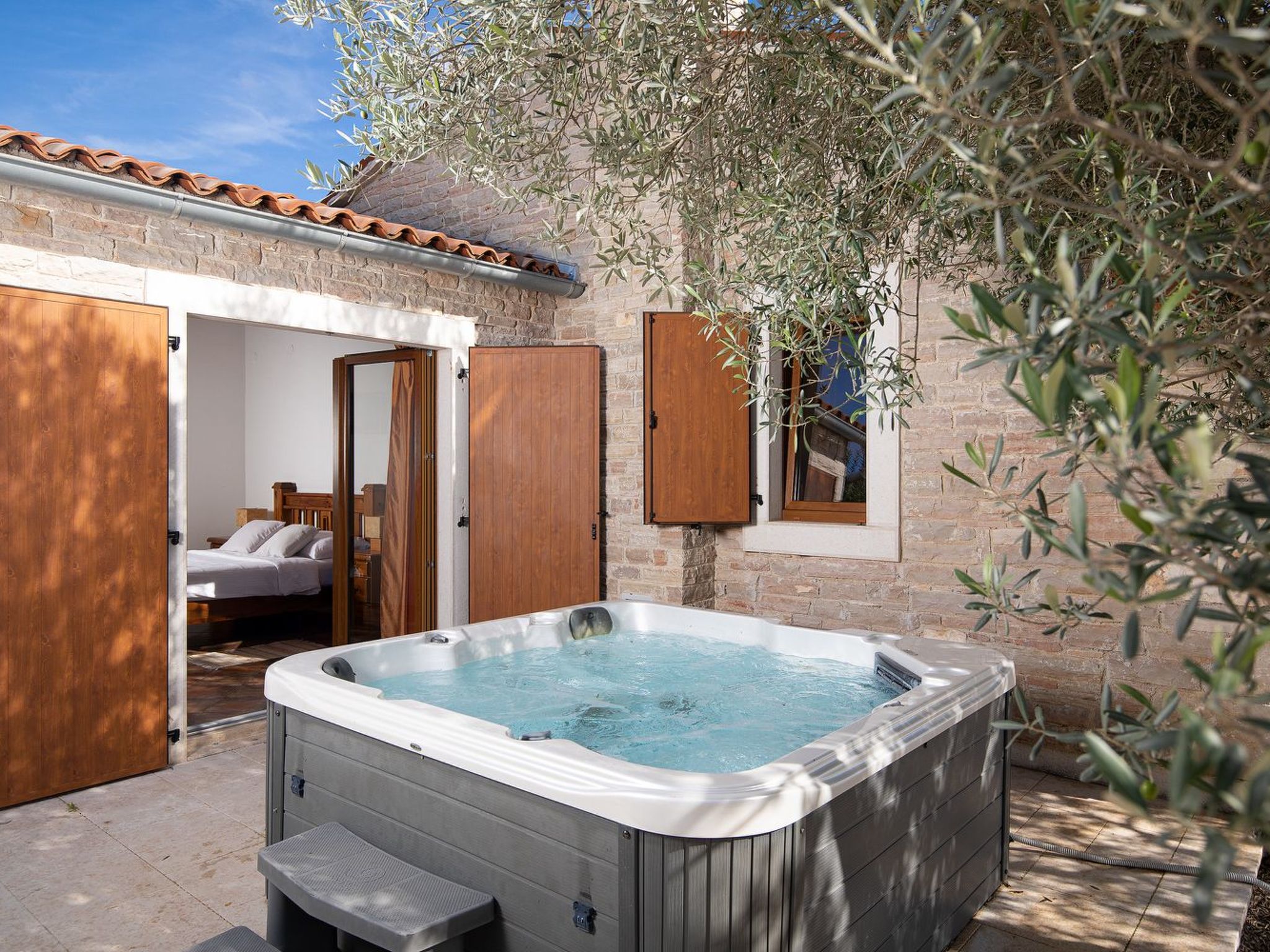 Haus in Bertoši mit privatem Pool-Drinnen