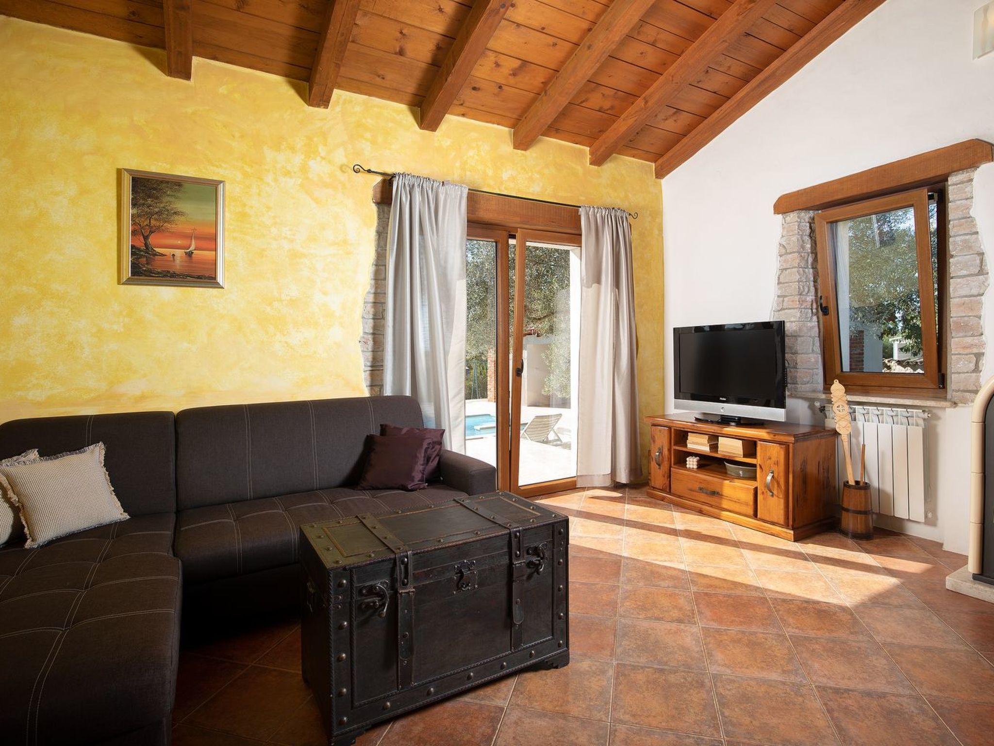 Haus in Bertoši mit privatem Pool-Drinnen