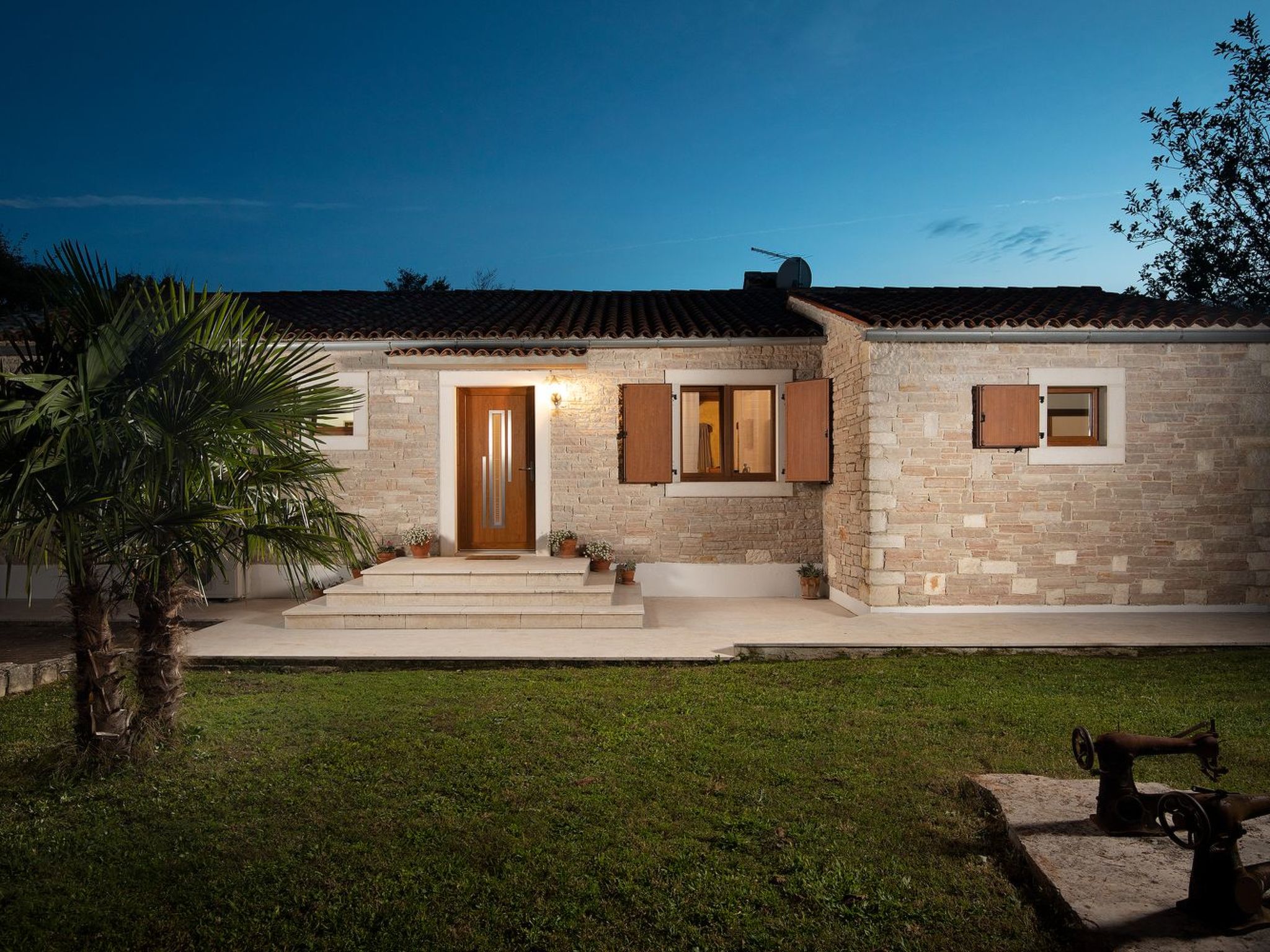 Haus in Bertoši mit privatem Pool-Drinnen