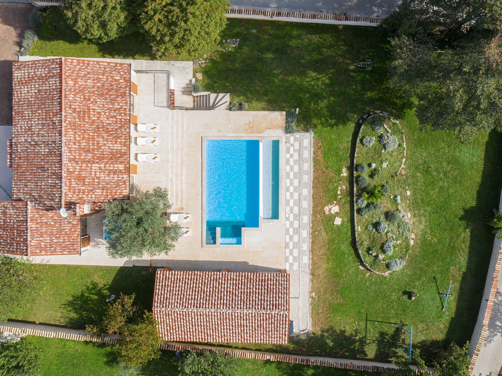 Haus in Bertoši mit privatem Pool-Drinnen